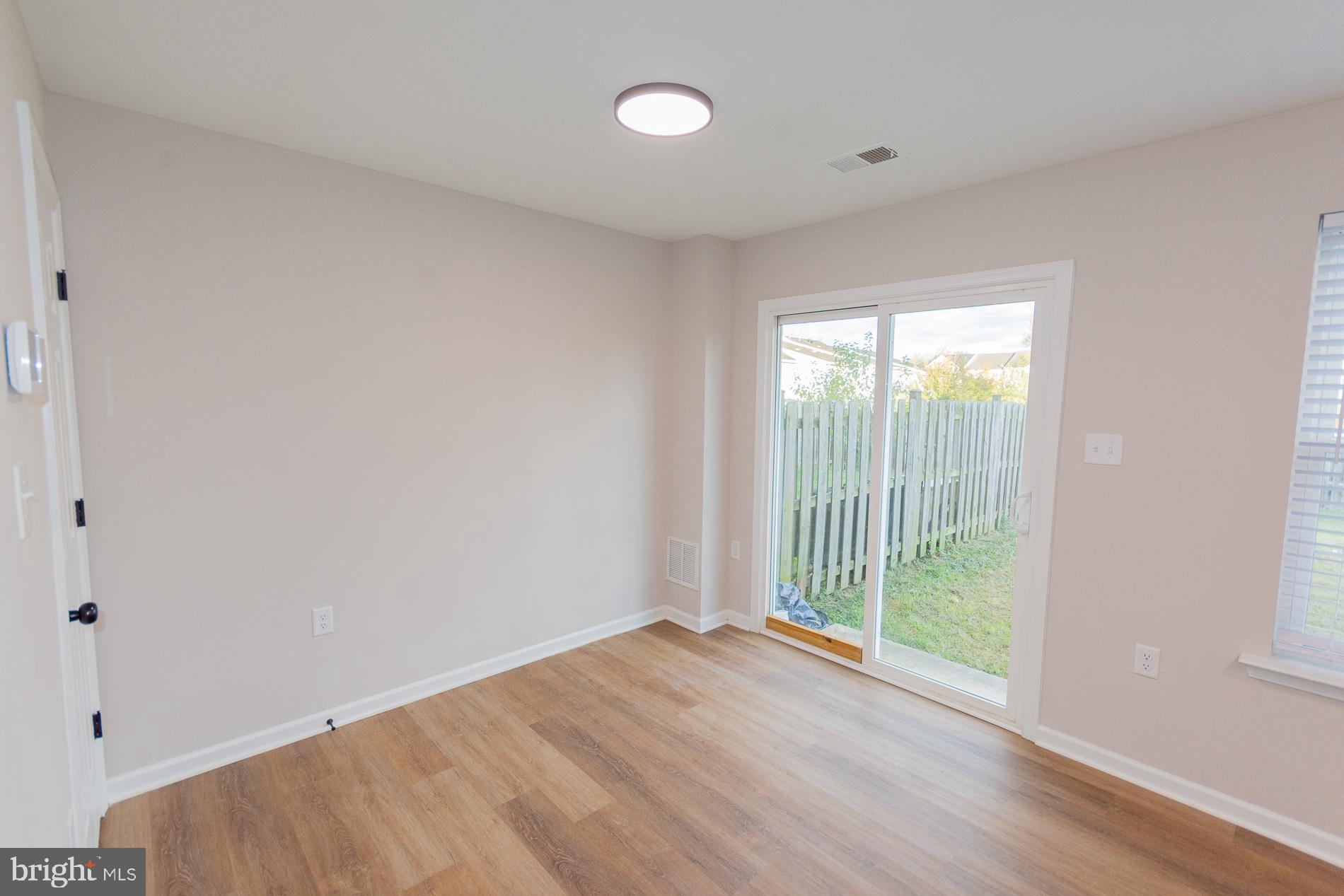 PRENTISS POINT - Residential