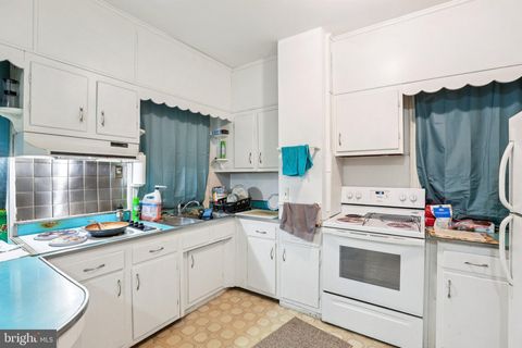 Tiny photo for 10 N Main Street, WOODSBORO, MD 21798 (MLS # MDFR2077326)