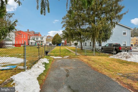 Tiny photo for 10 N Main Street, WOODSBORO, MD 21798 (MLS # MDFR2077326)