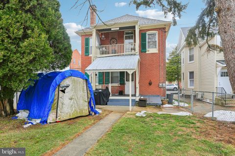 Tiny photo for 10 N Main Street, WOODSBORO, MD 21798 (MLS # MDFR2077326)