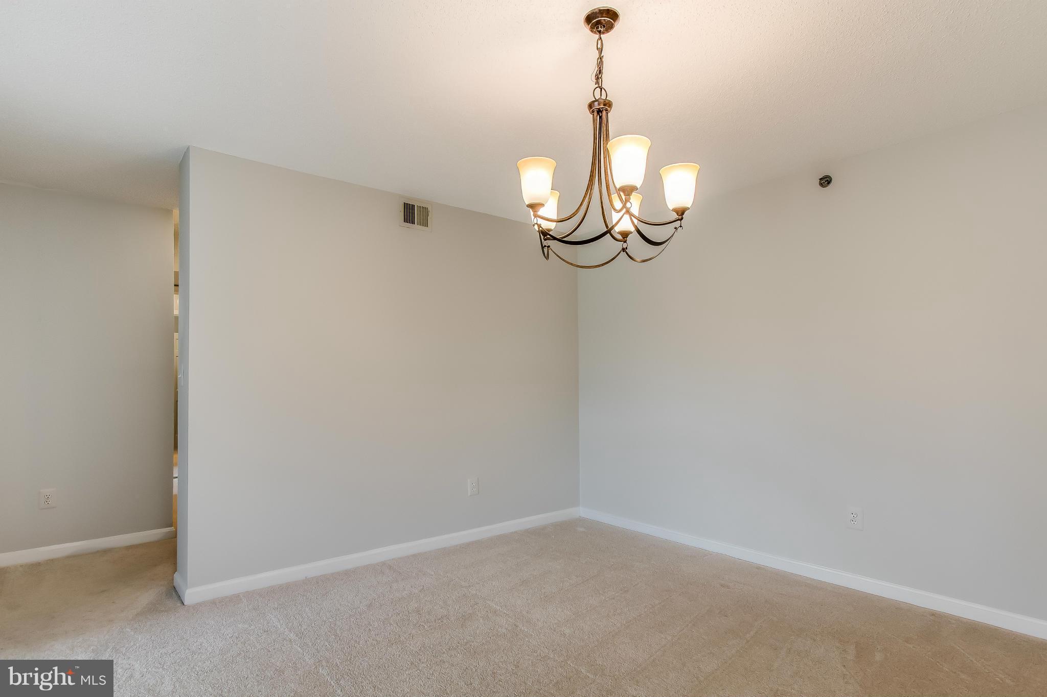 LANSDOWNE WOODS LEISURE WORLD - Residential