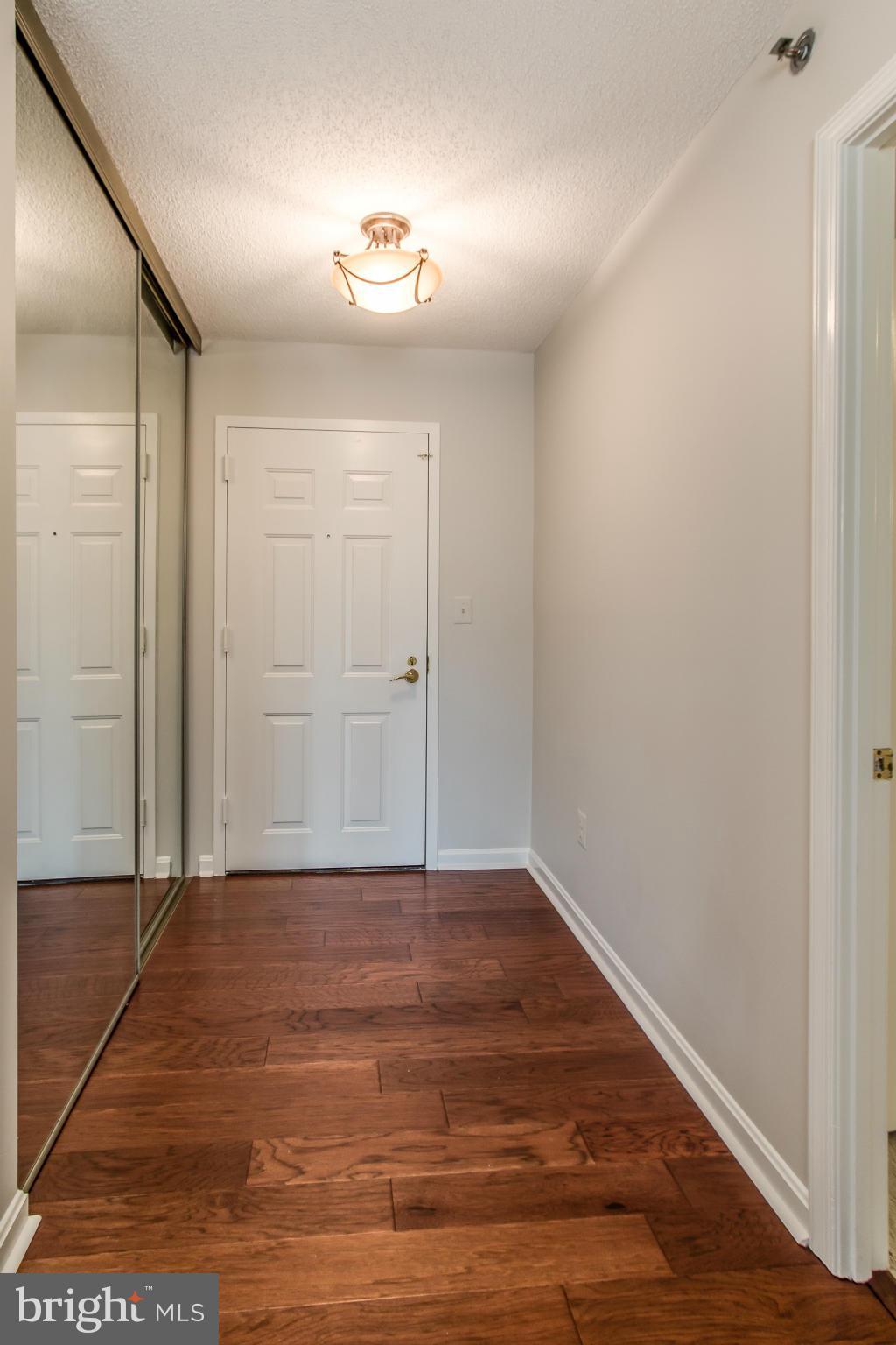 LANSDOWNE WOODS LEISURE WORLD - Residential