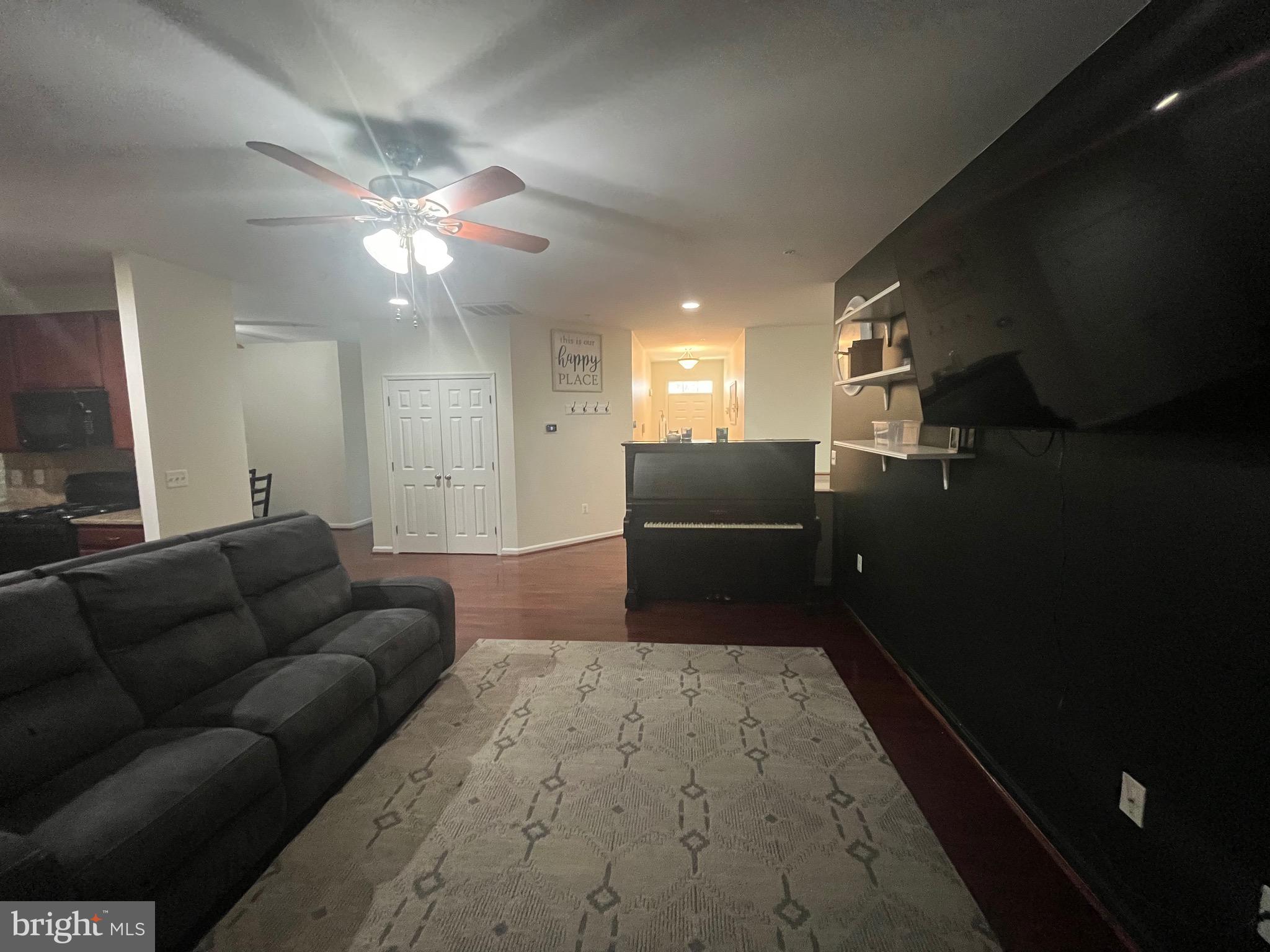 46118 SEABISCUIT COURT