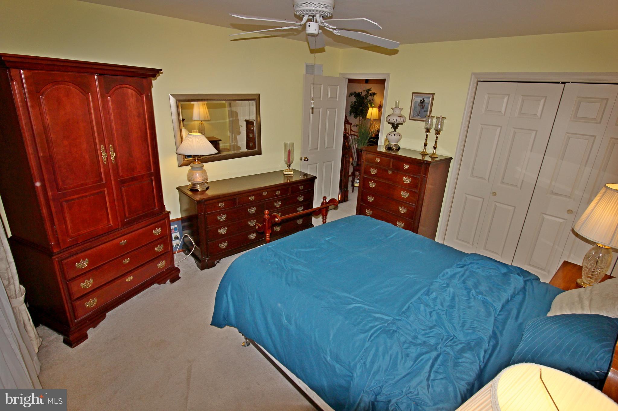 WINDSOR GARDENS - Residential