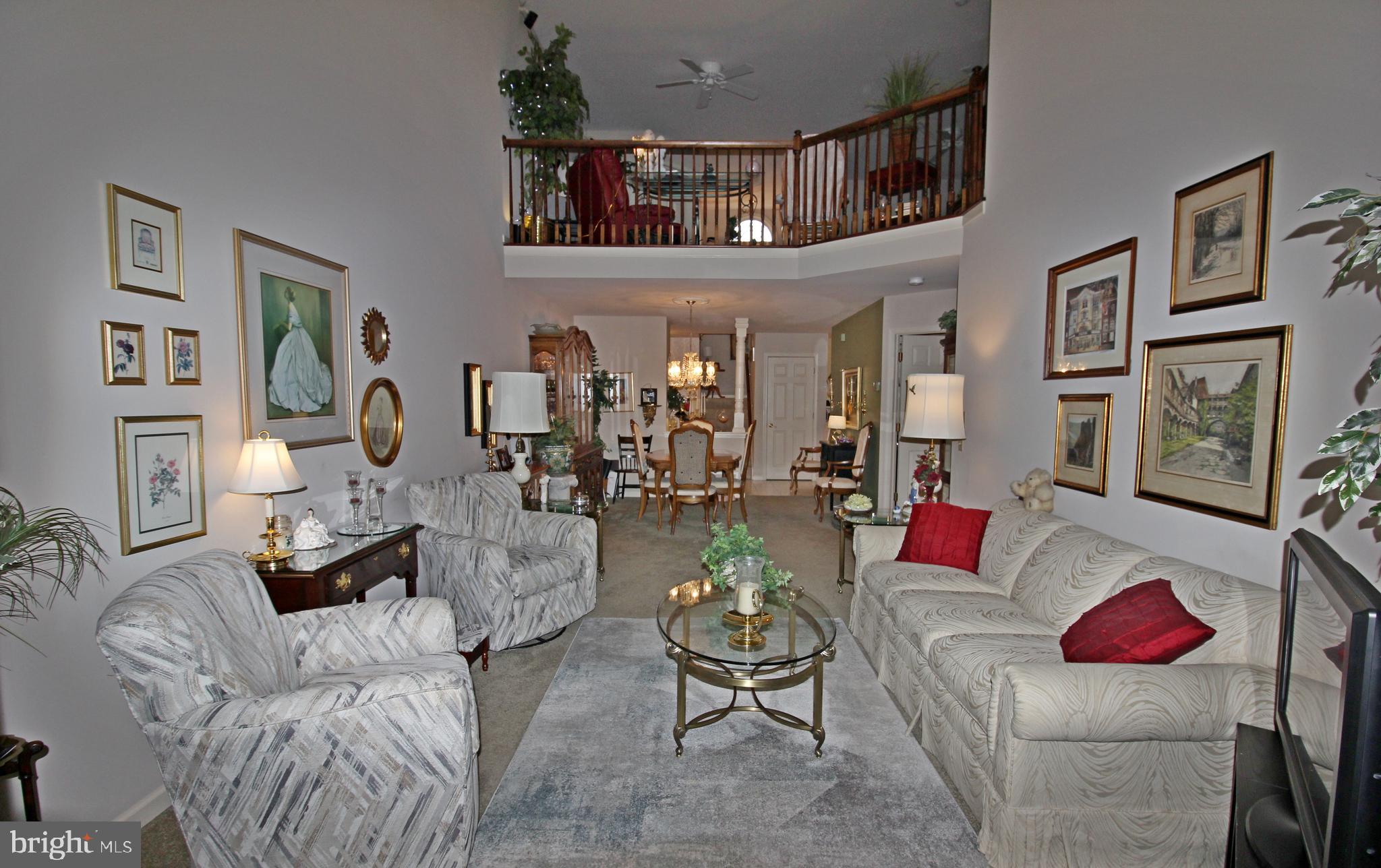 WINDSOR GARDENS - Residential