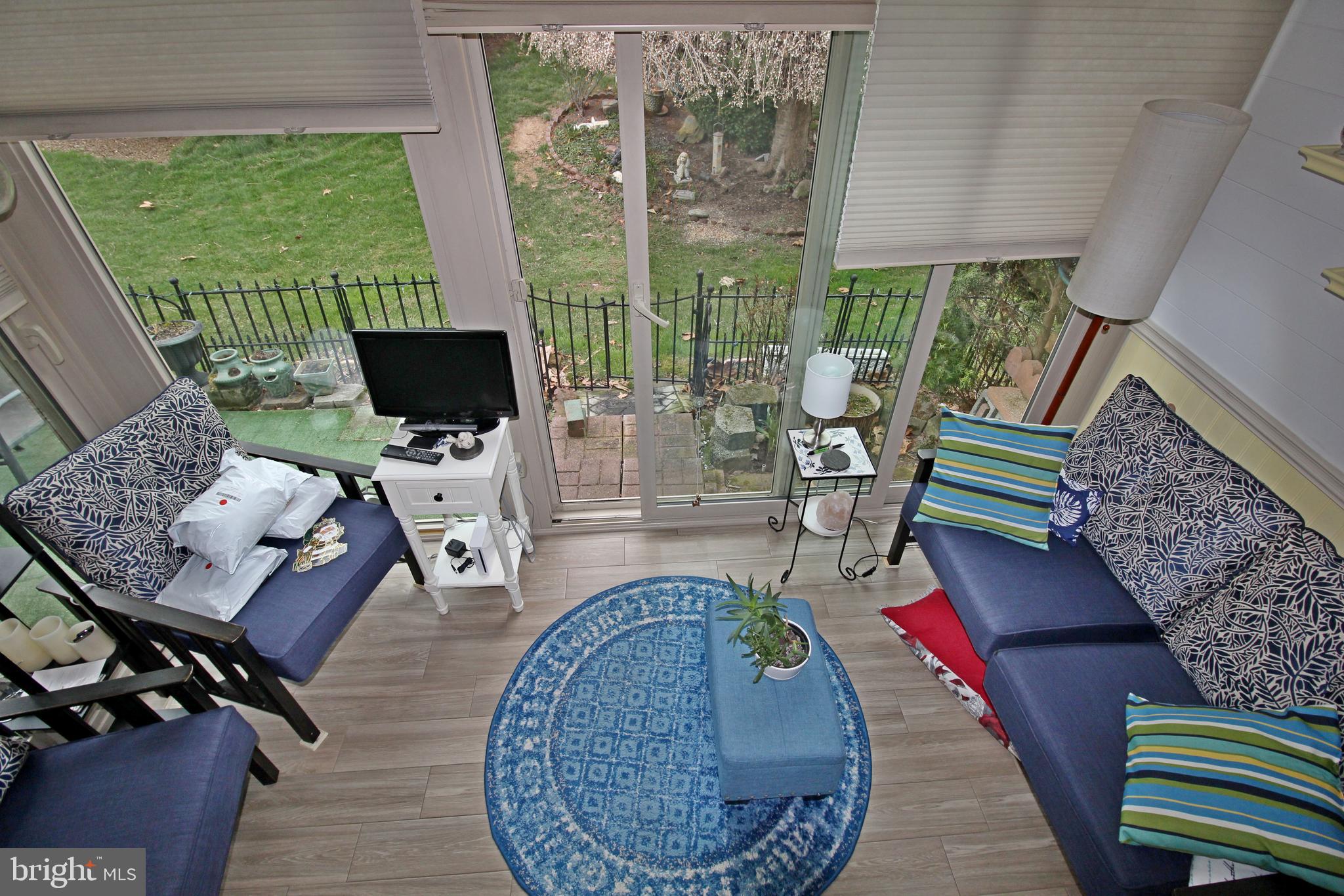 WINDSOR GARDENS - Residential