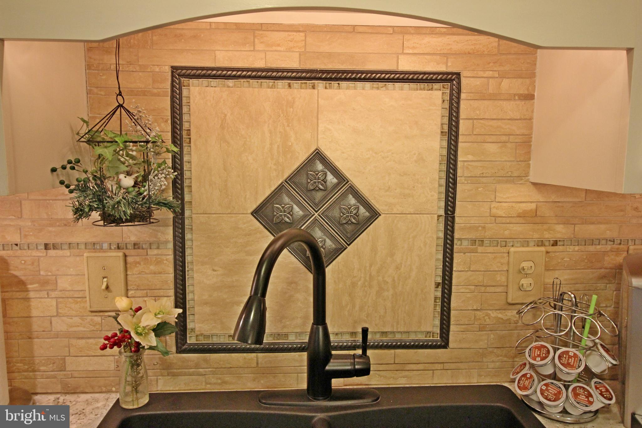 WINDSOR GARDENS - Residential