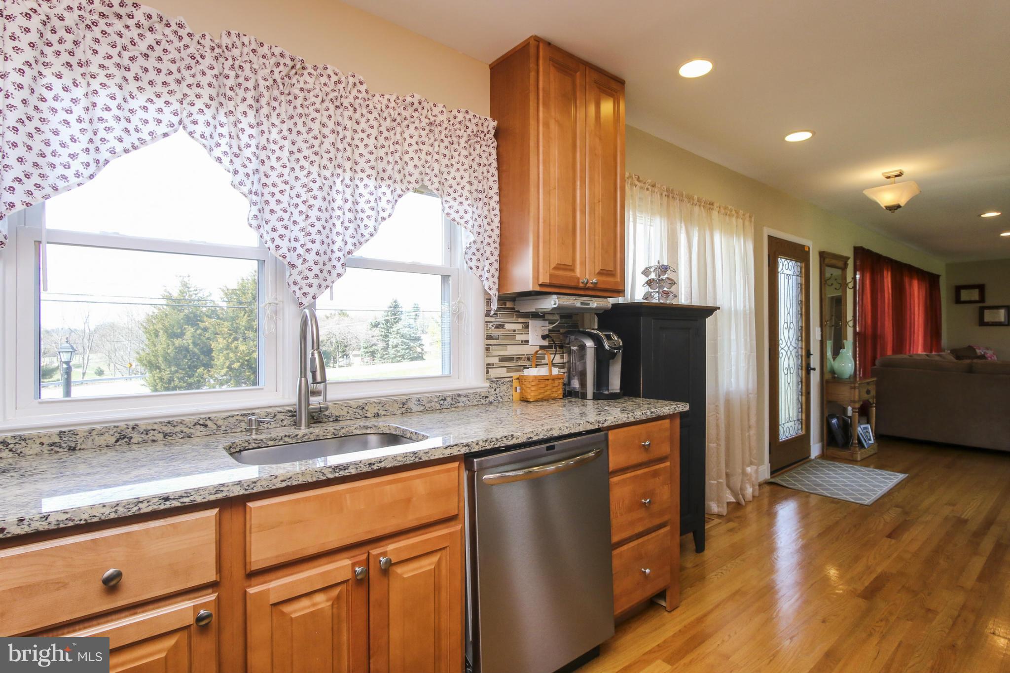 DAMASCUS OUTSIDE - Residential