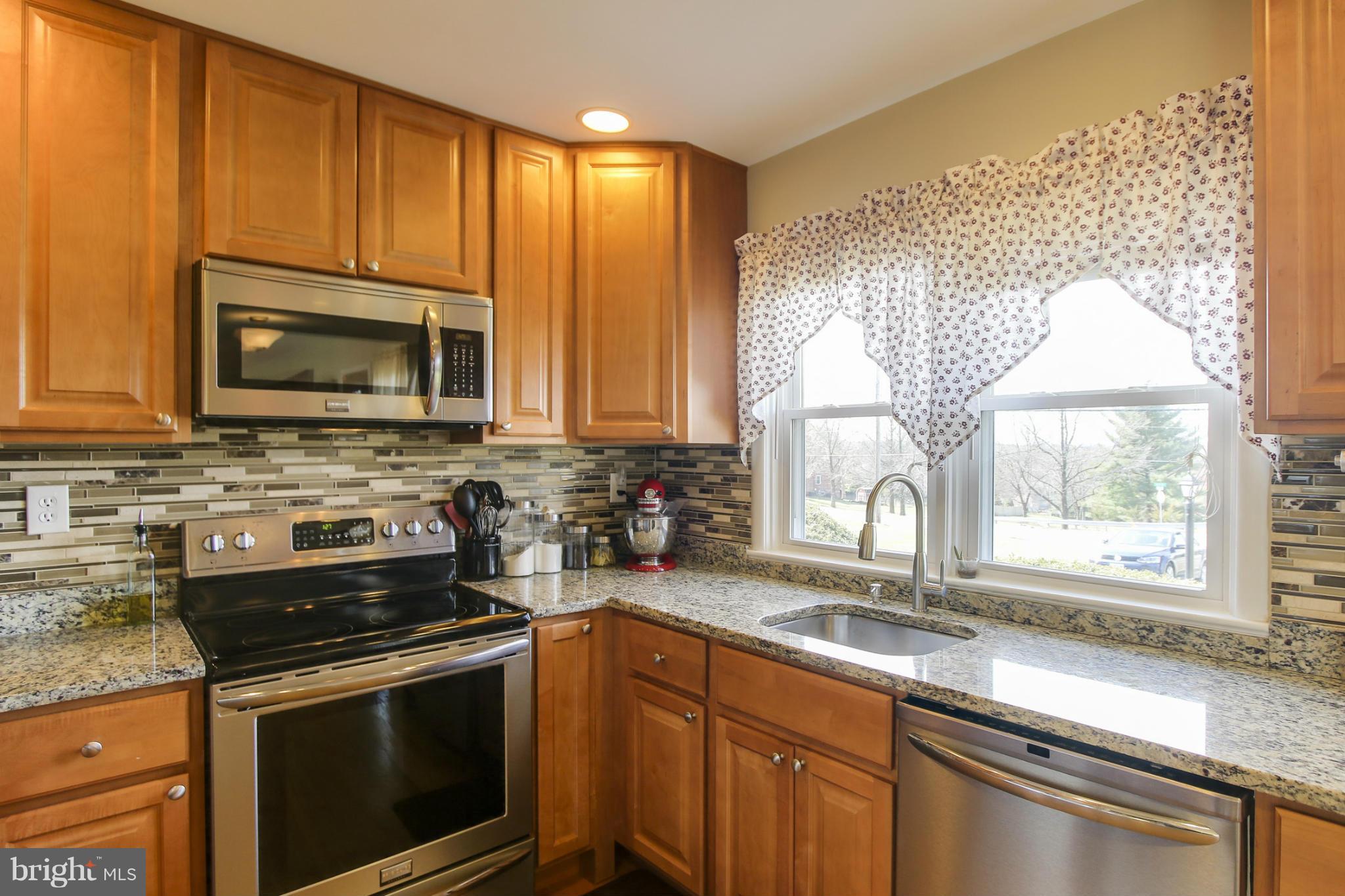 DAMASCUS OUTSIDE - Residential