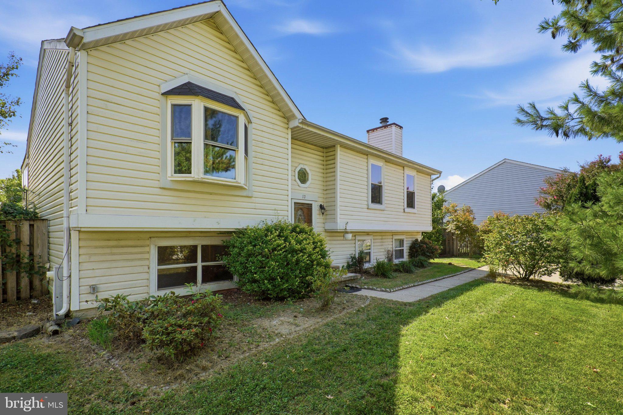 17 TAOS CIRCLE