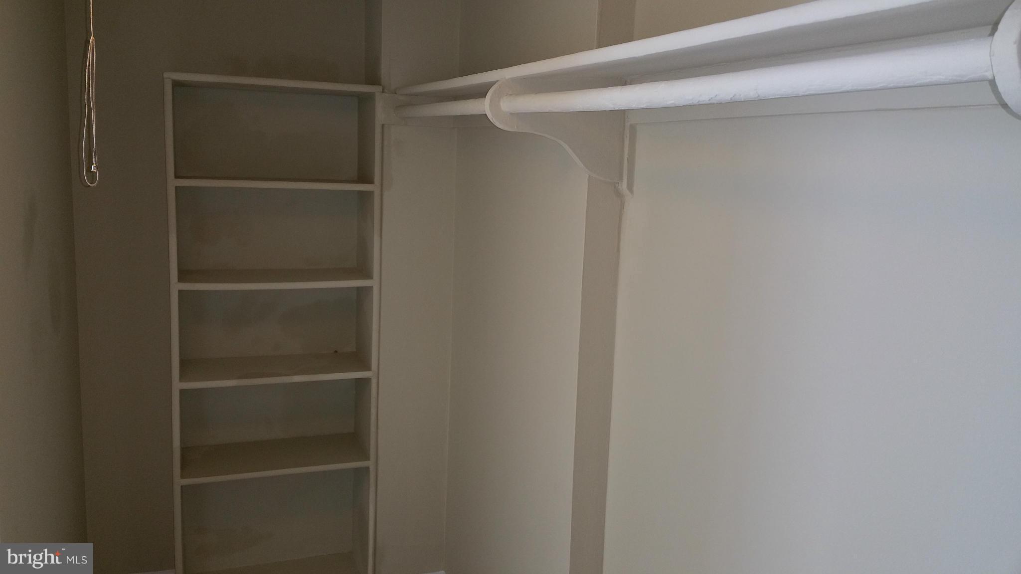 THE OGLETHORPE - Residential Lease