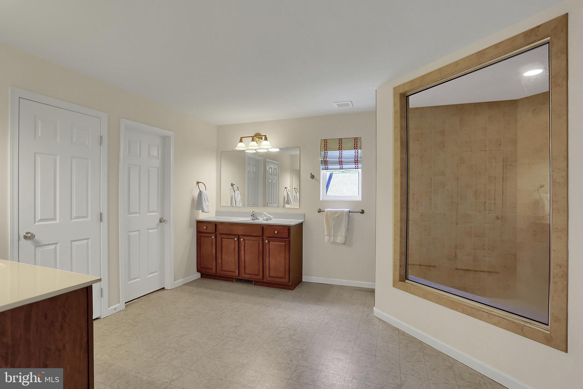 FOXWOOD - Residential