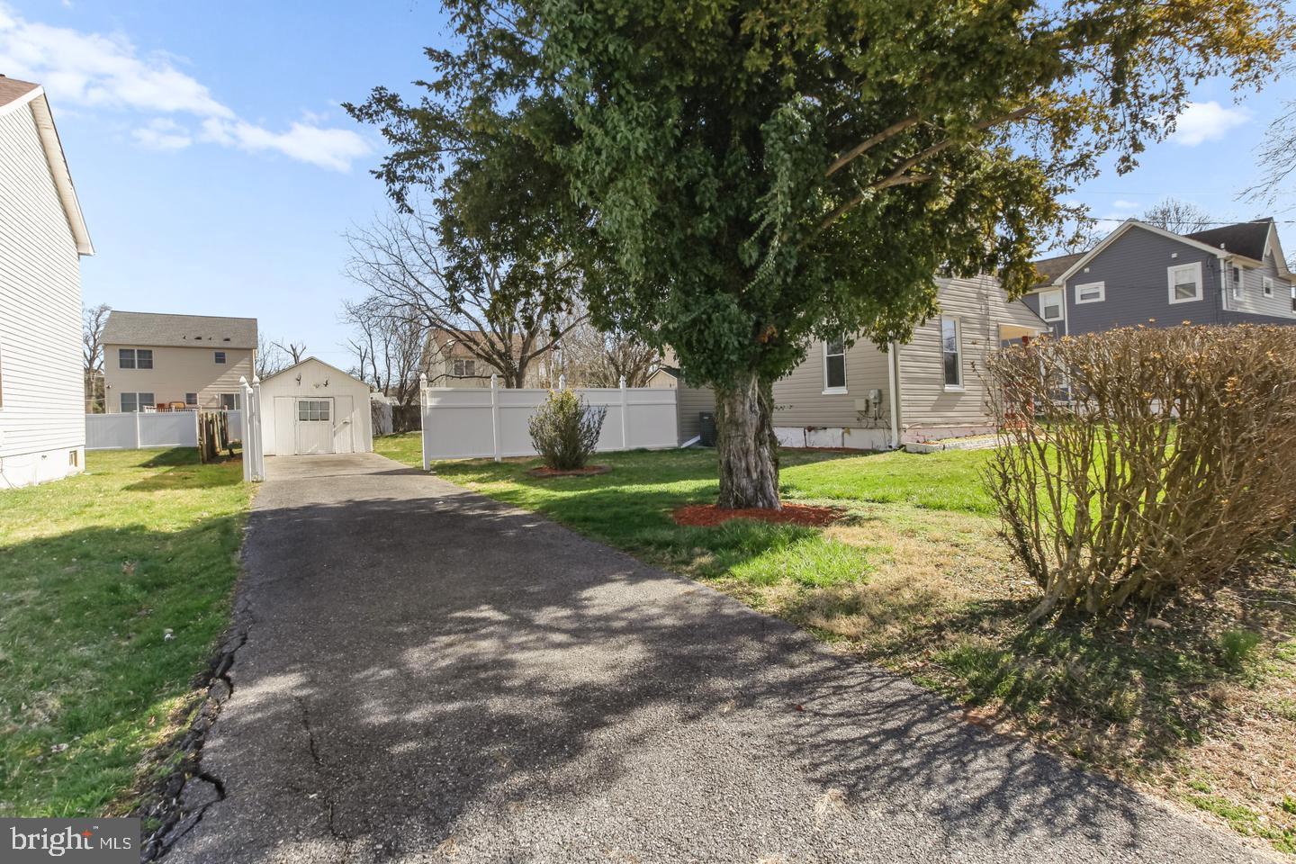 6613 FAIRMOUNT AVENUE