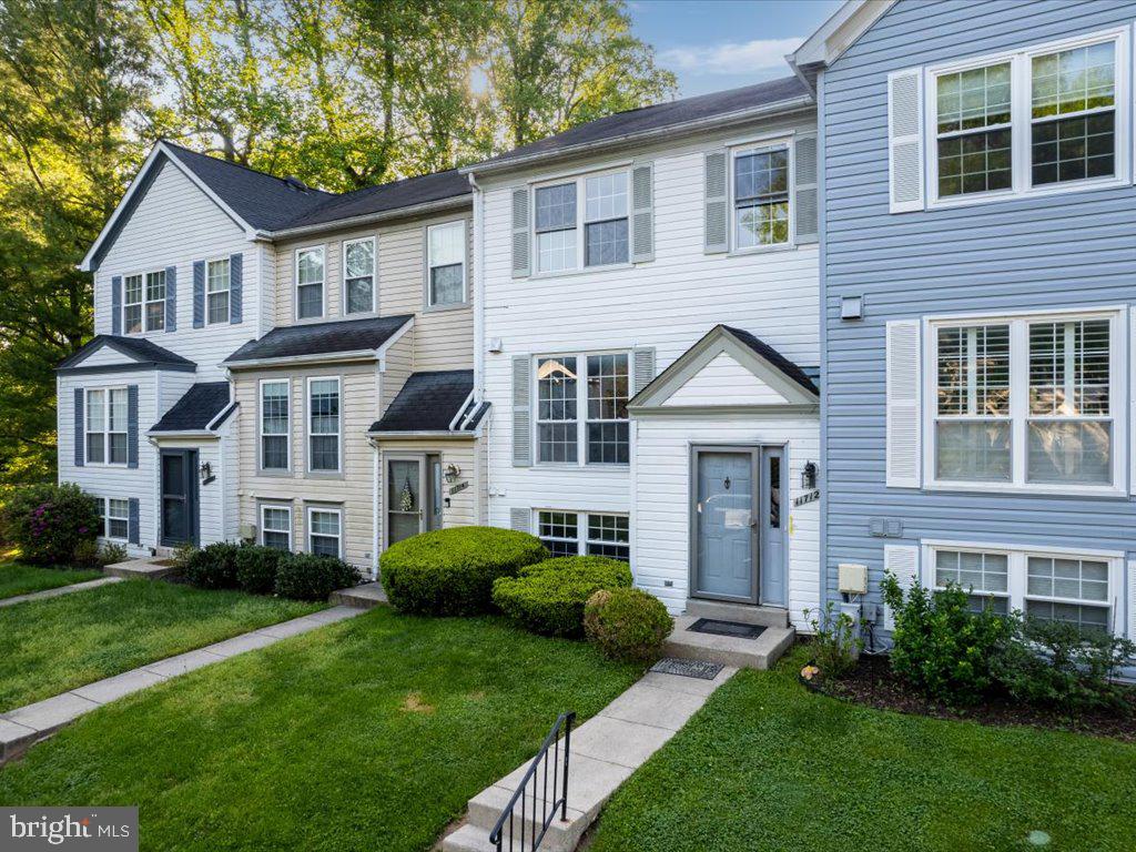 STONEGATE - Residential