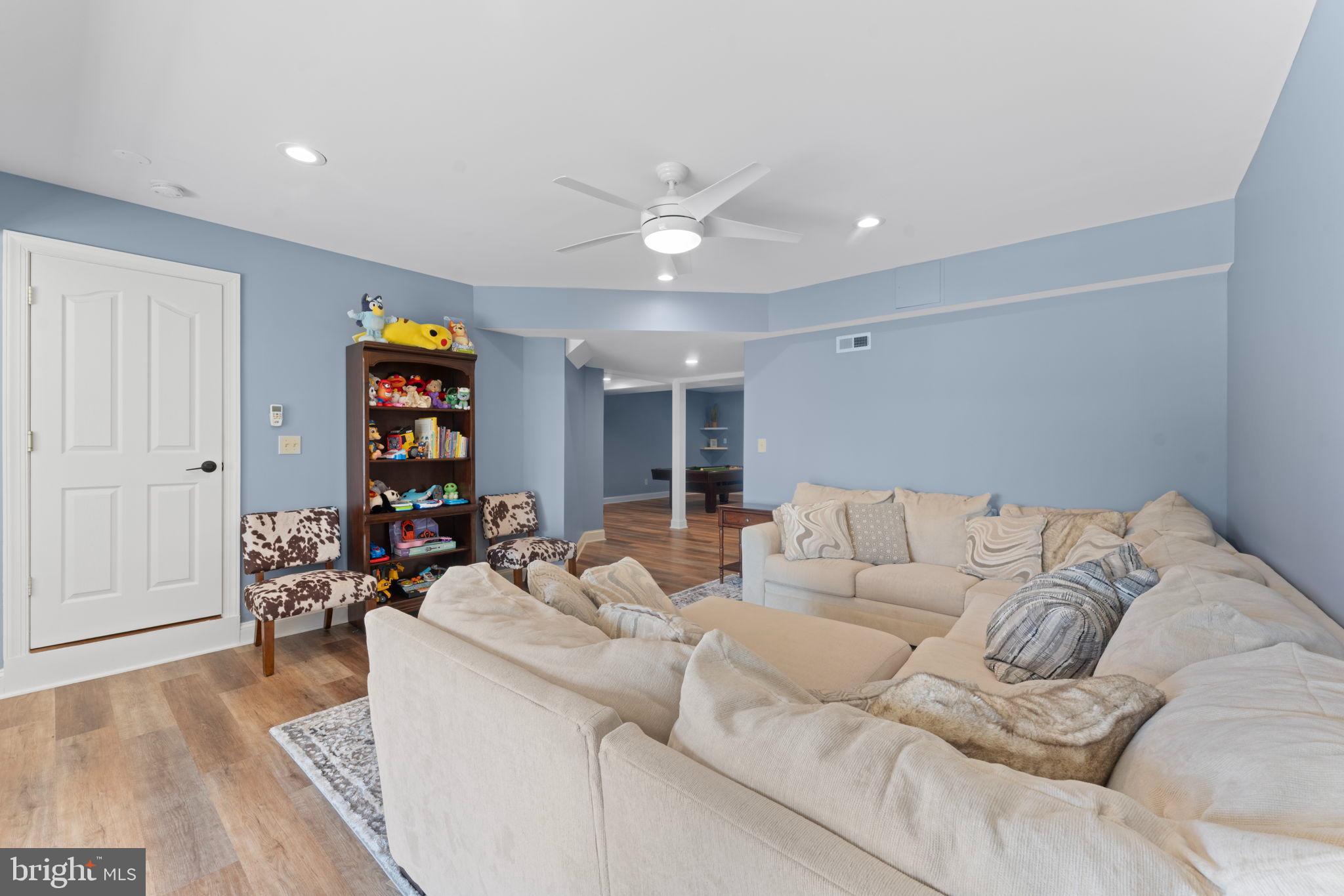 CATTAIL CREEK - Residential