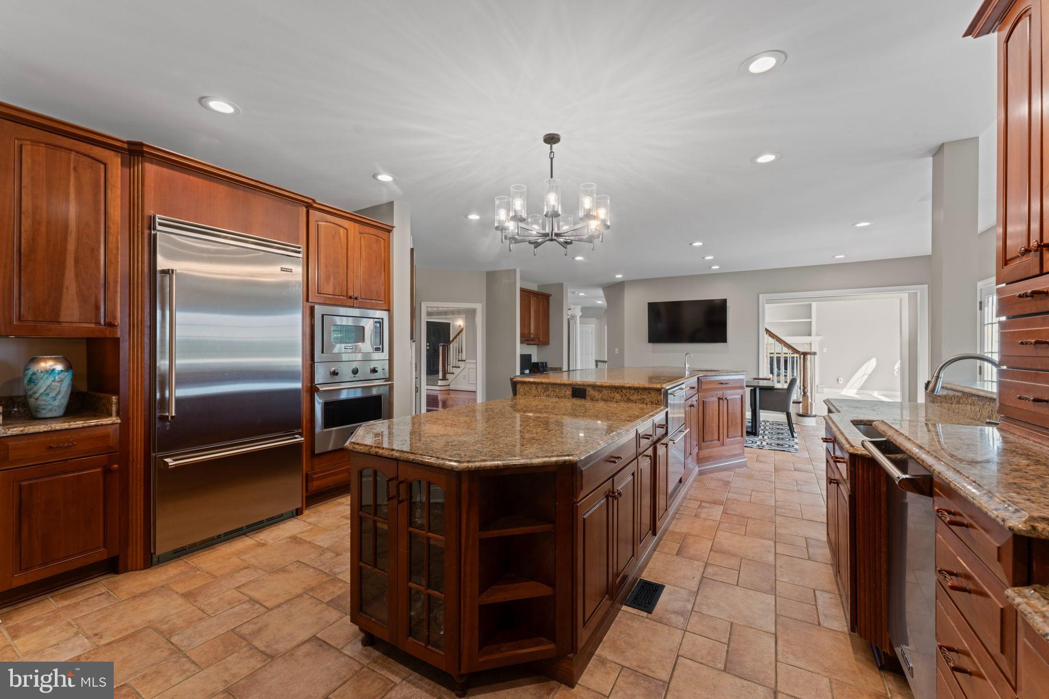 CATTAIL CREEK - Residential