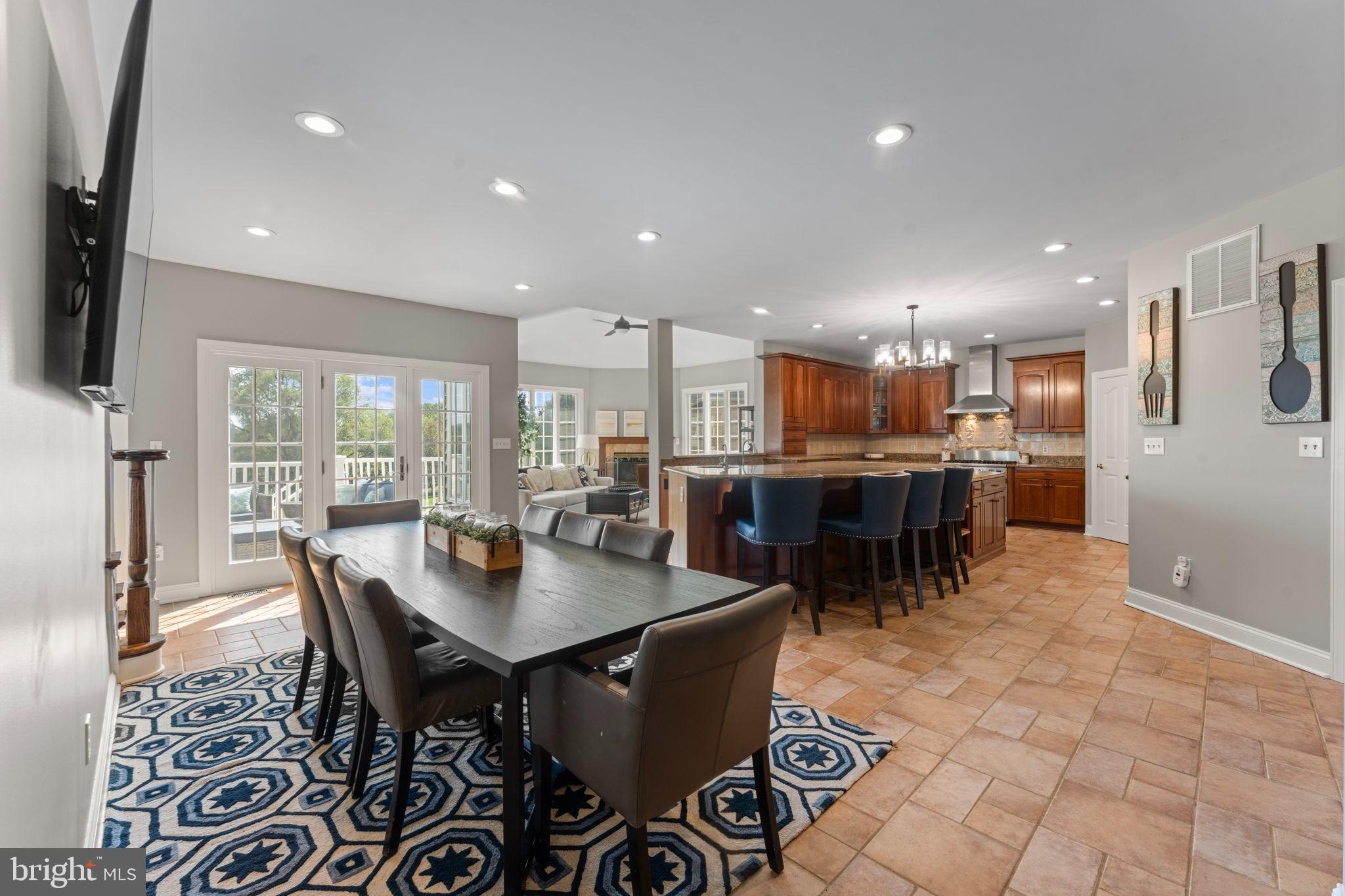 CATTAIL CREEK - Residential