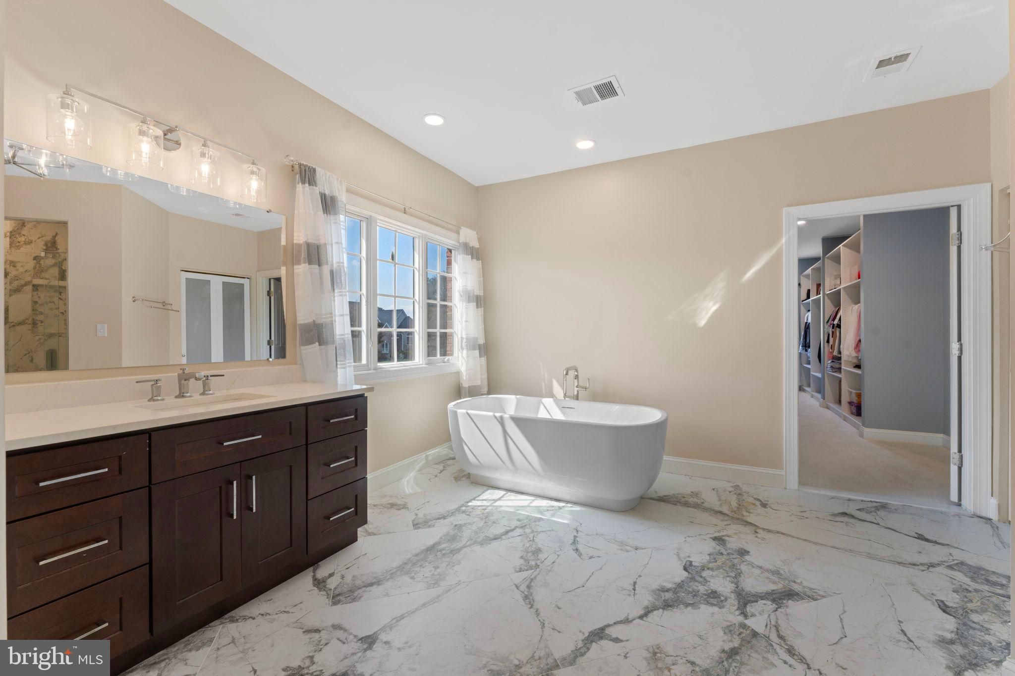 CATTAIL CREEK - Residential