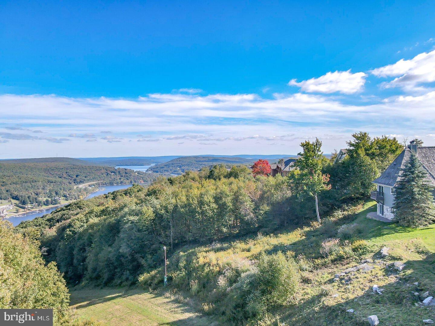 BOULDER RIDGE - Residential