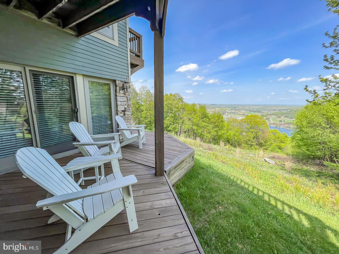 BOULDER RIDGE - Residential