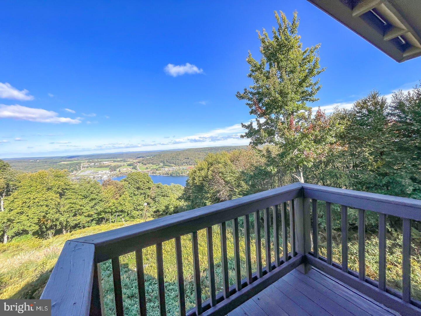 BOULDER RIDGE - Residential