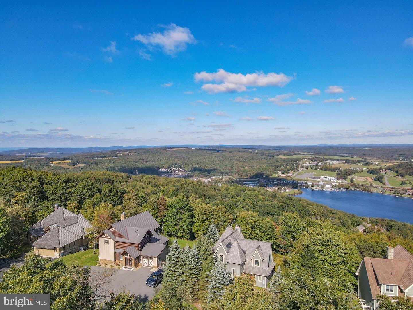 BOULDER RIDGE - Residential