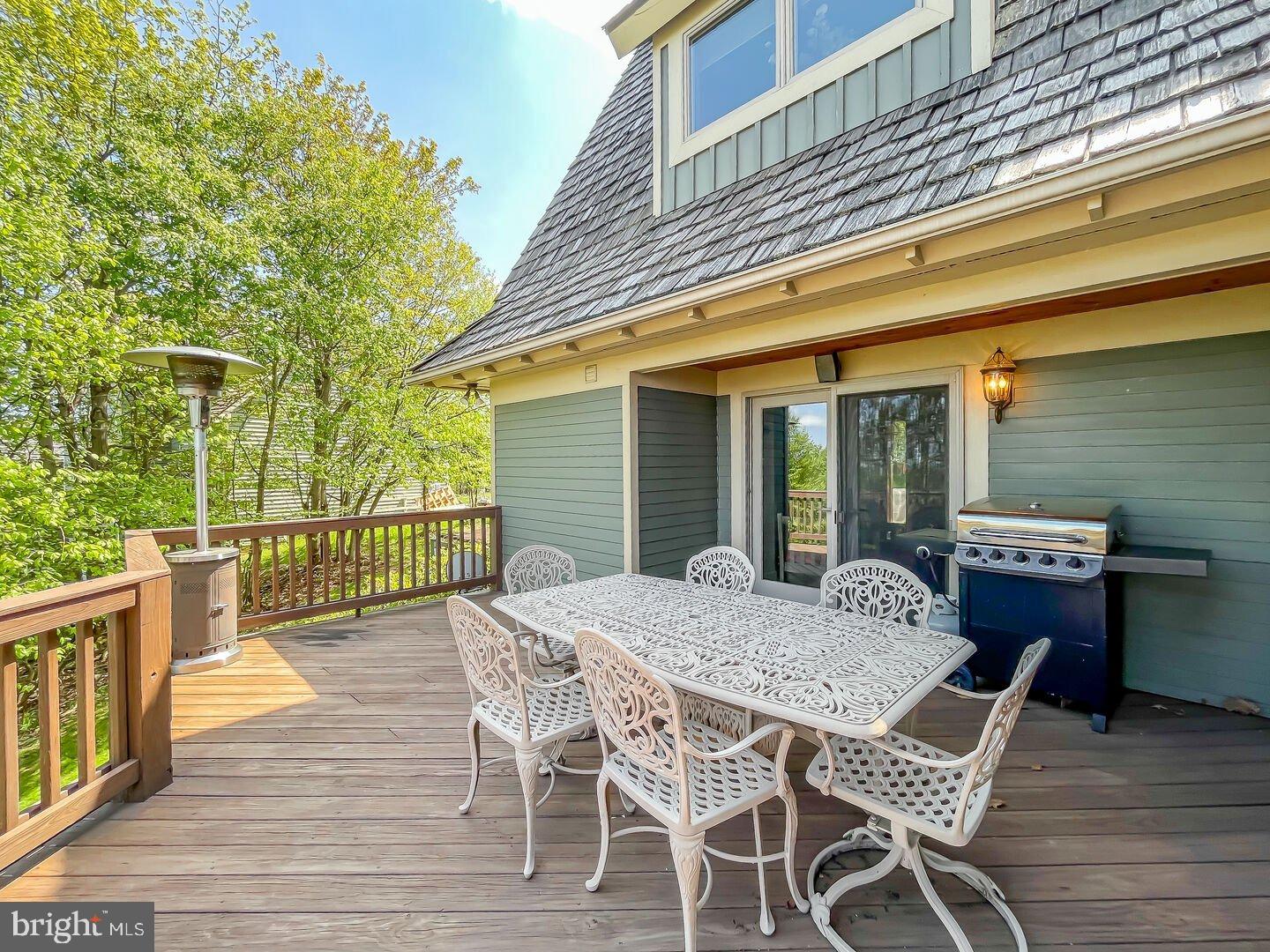 BOULDER RIDGE - Residential