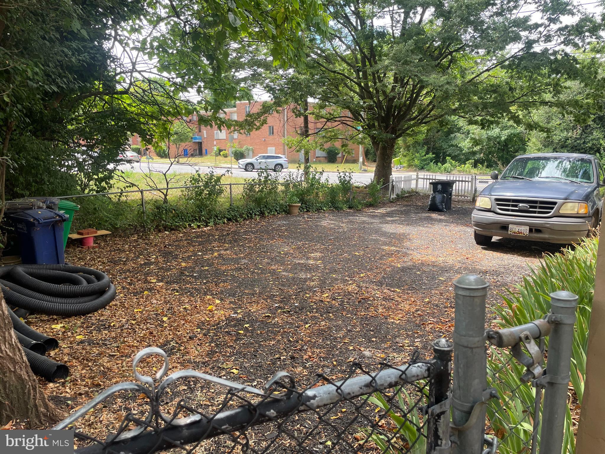 KENILWORTH PARK - Residential