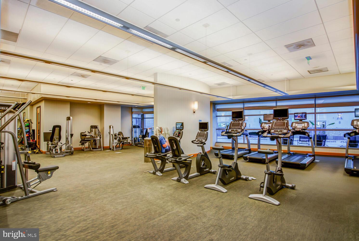 ROSSLYN - Residential