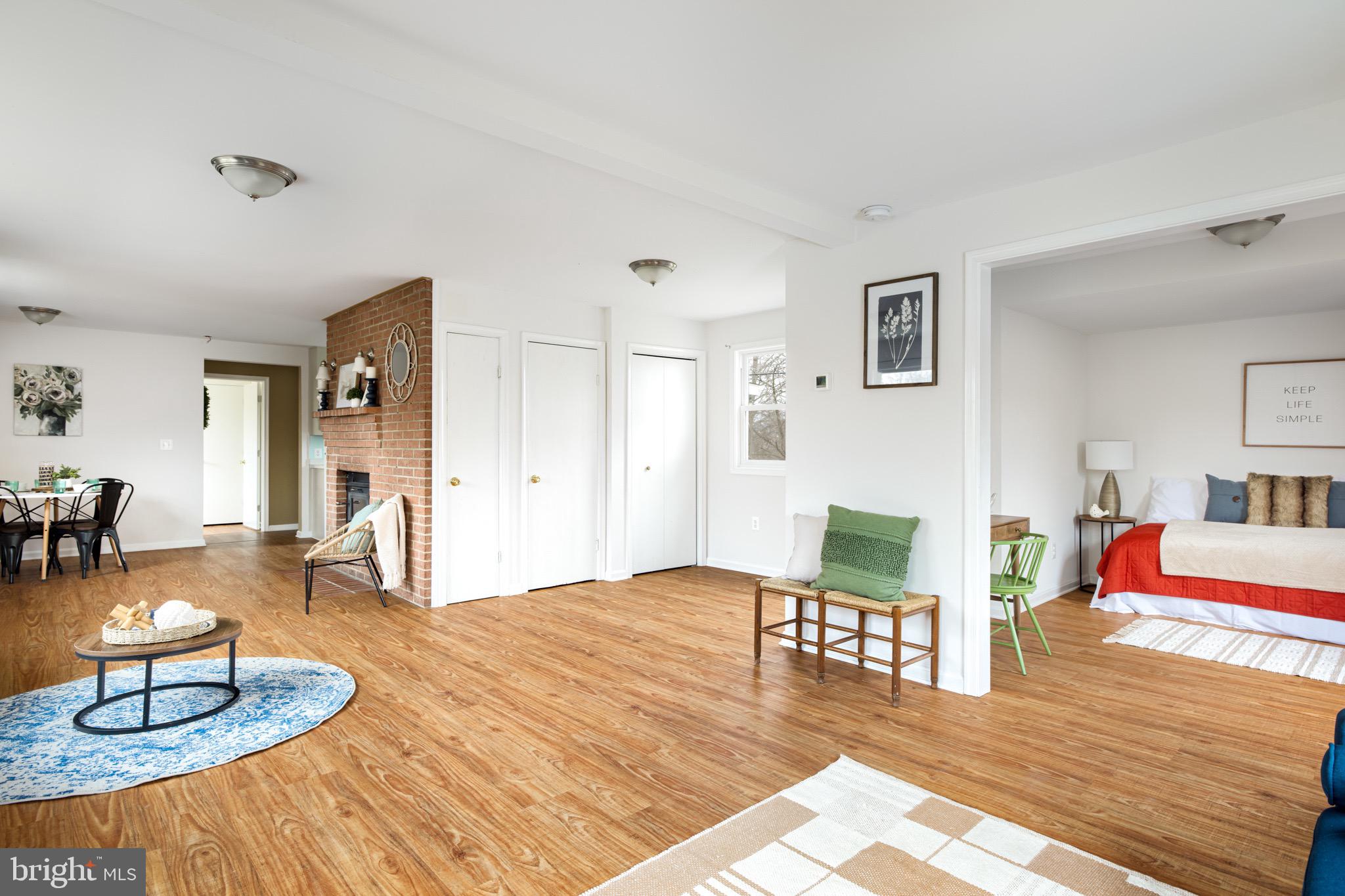 RIVERSIDE - Residential