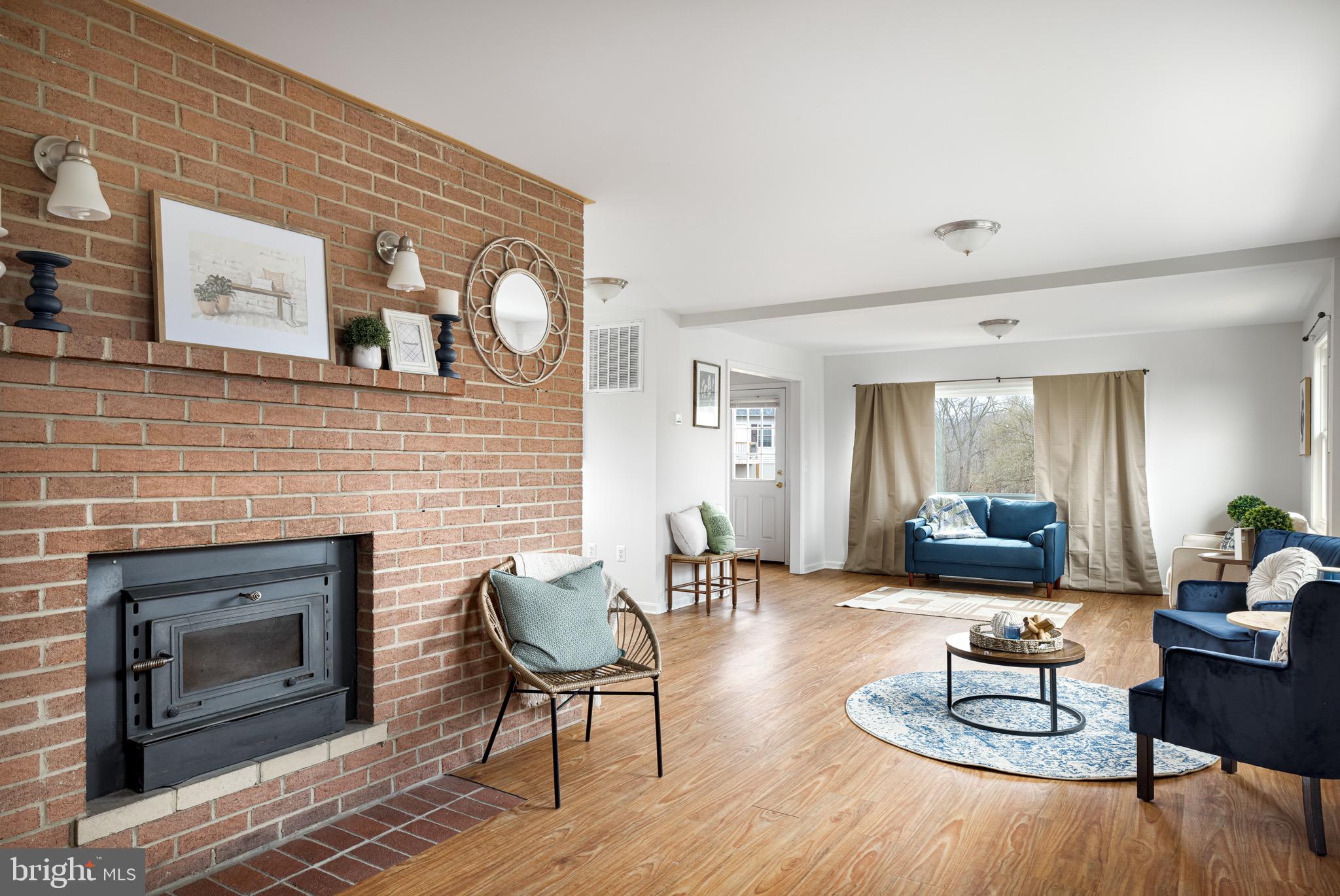 RIVERSIDE - Residential