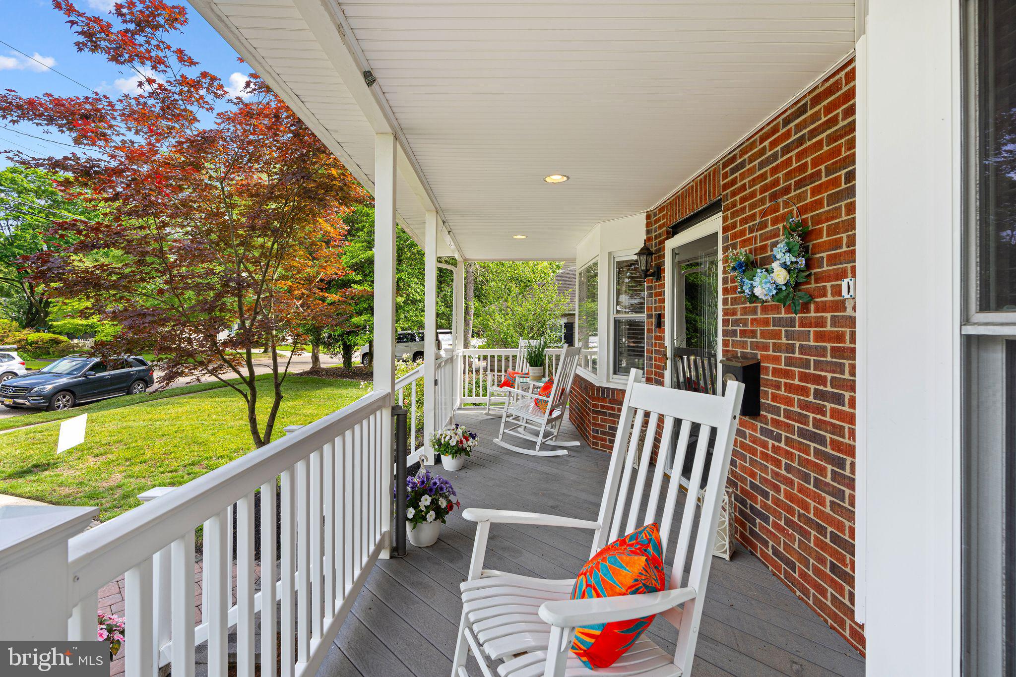 717 E GREENMAN ROAD