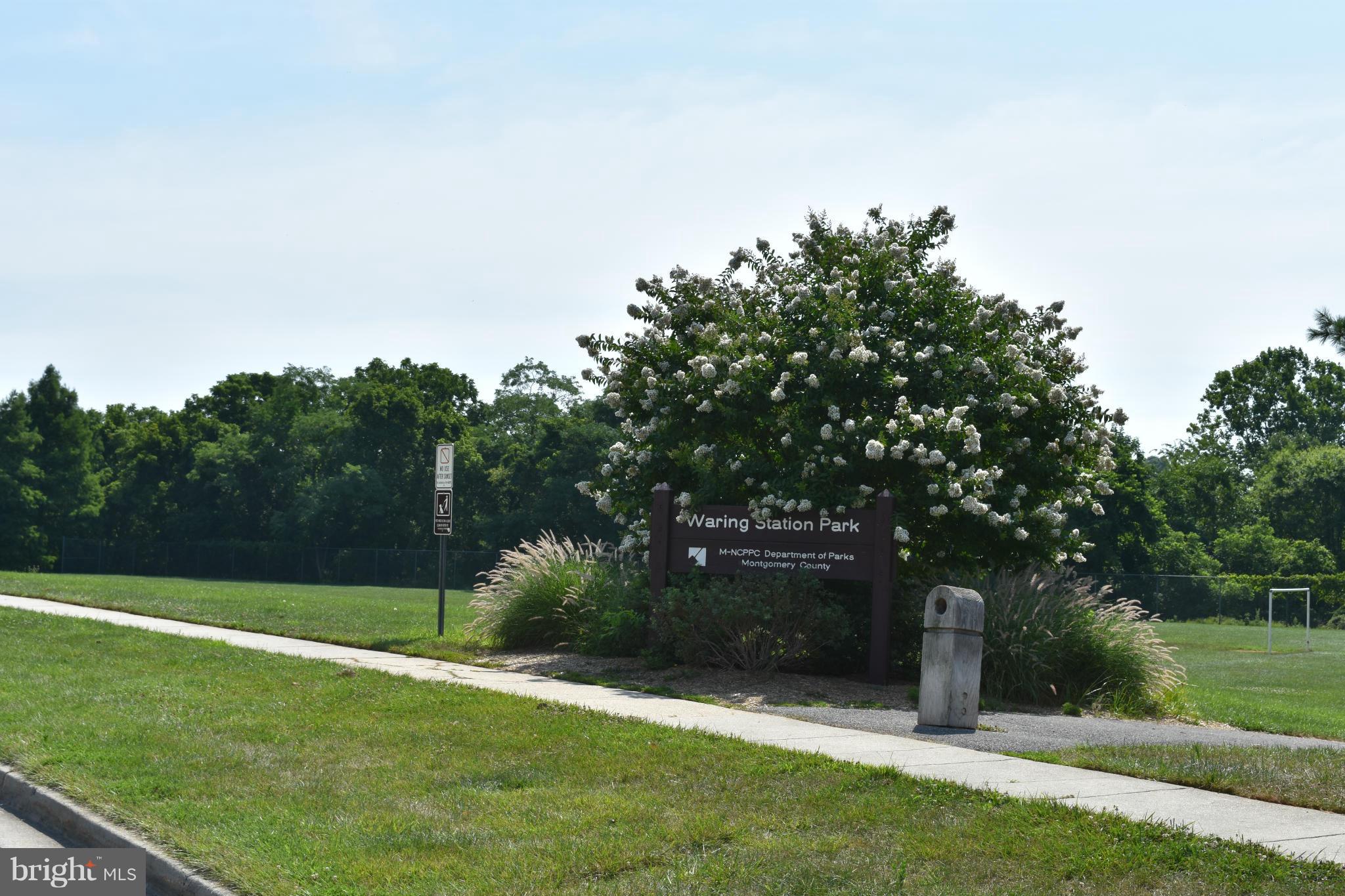 GUNNERS LAKE VILLAGE - Residential