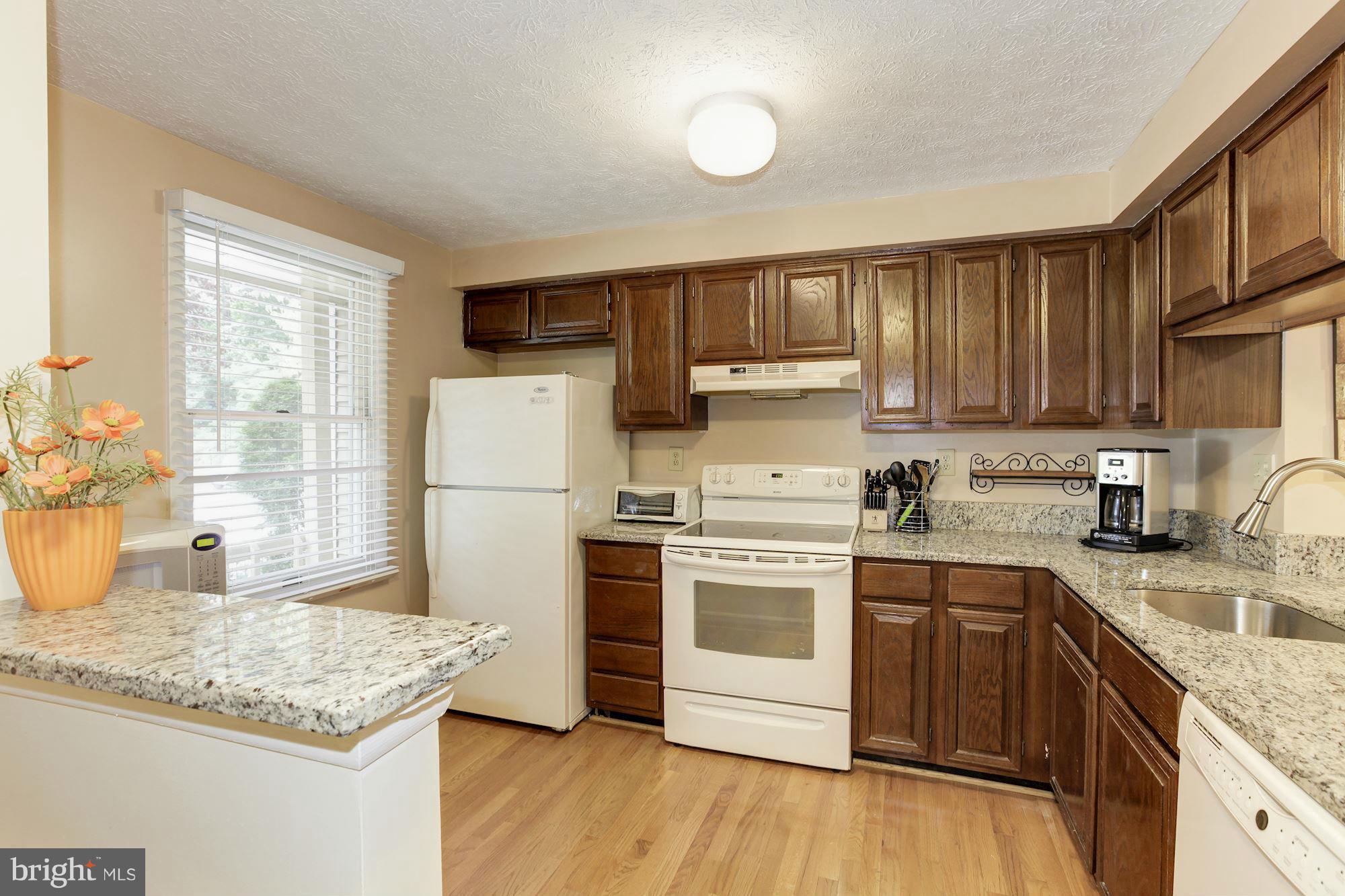 GUNNERS LAKE VILLAGE - Residential