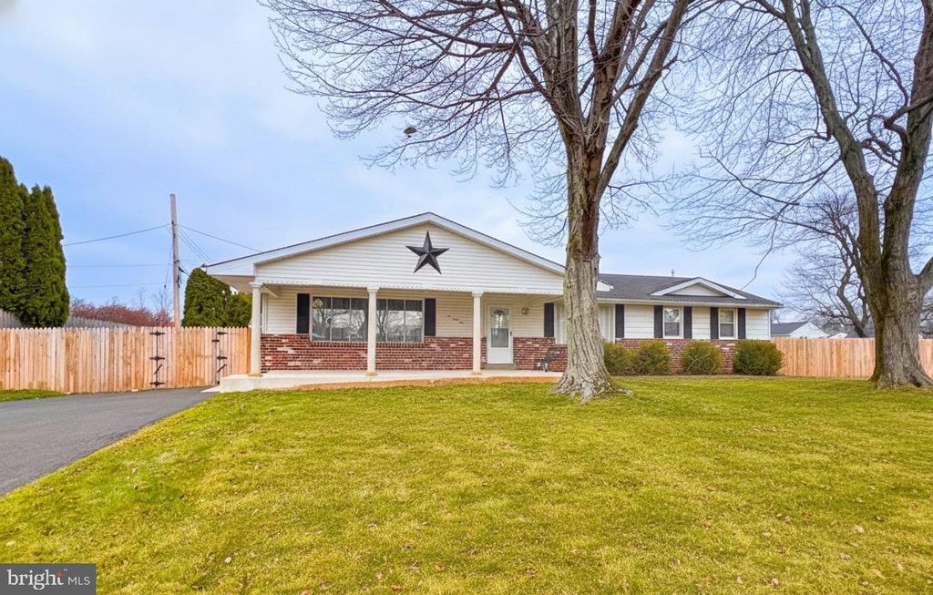 Photo of 599 Panther Road, WARMINSTER, PA 18974 (MLS # PABU2109910)