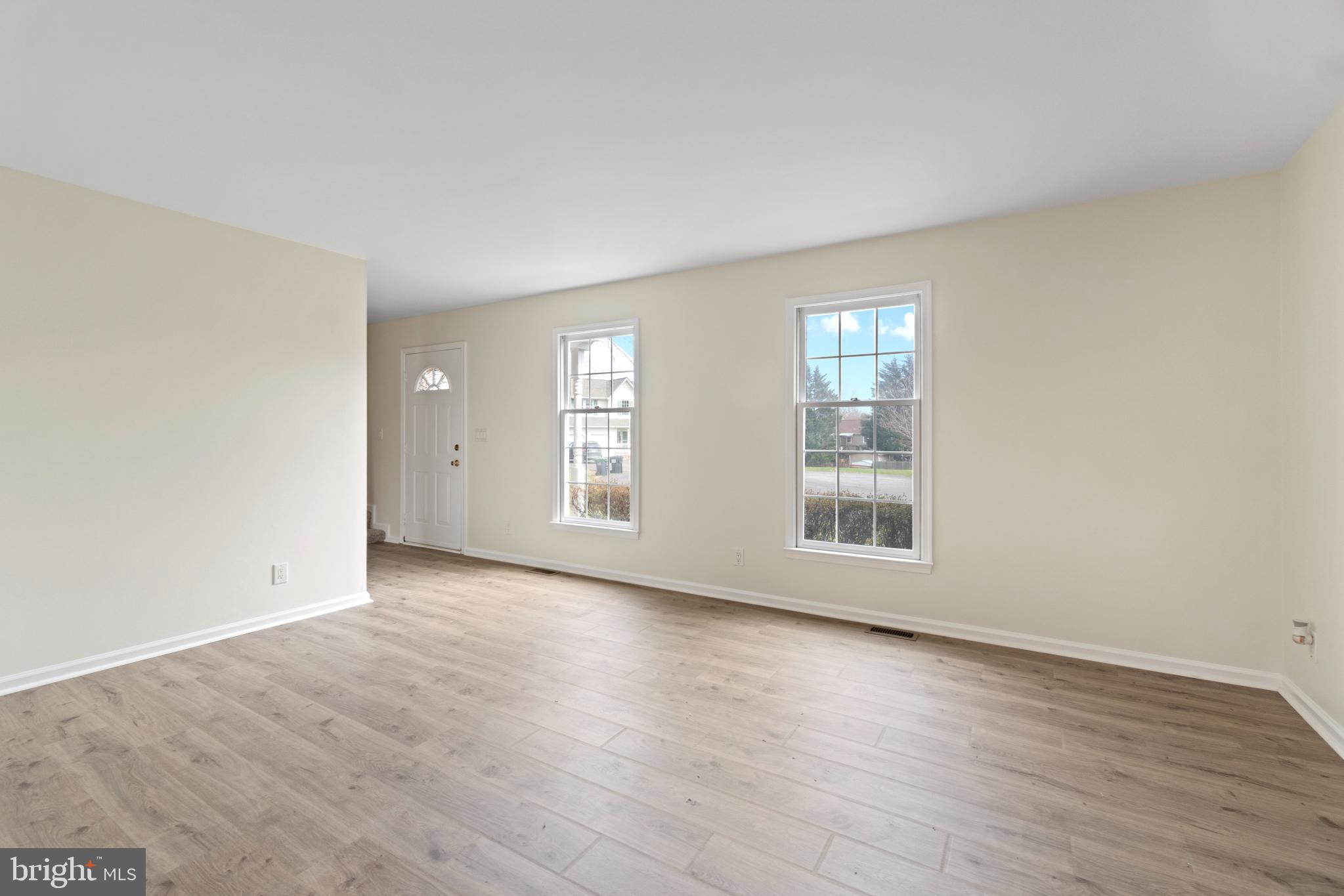 VISTA WOODS - Residential