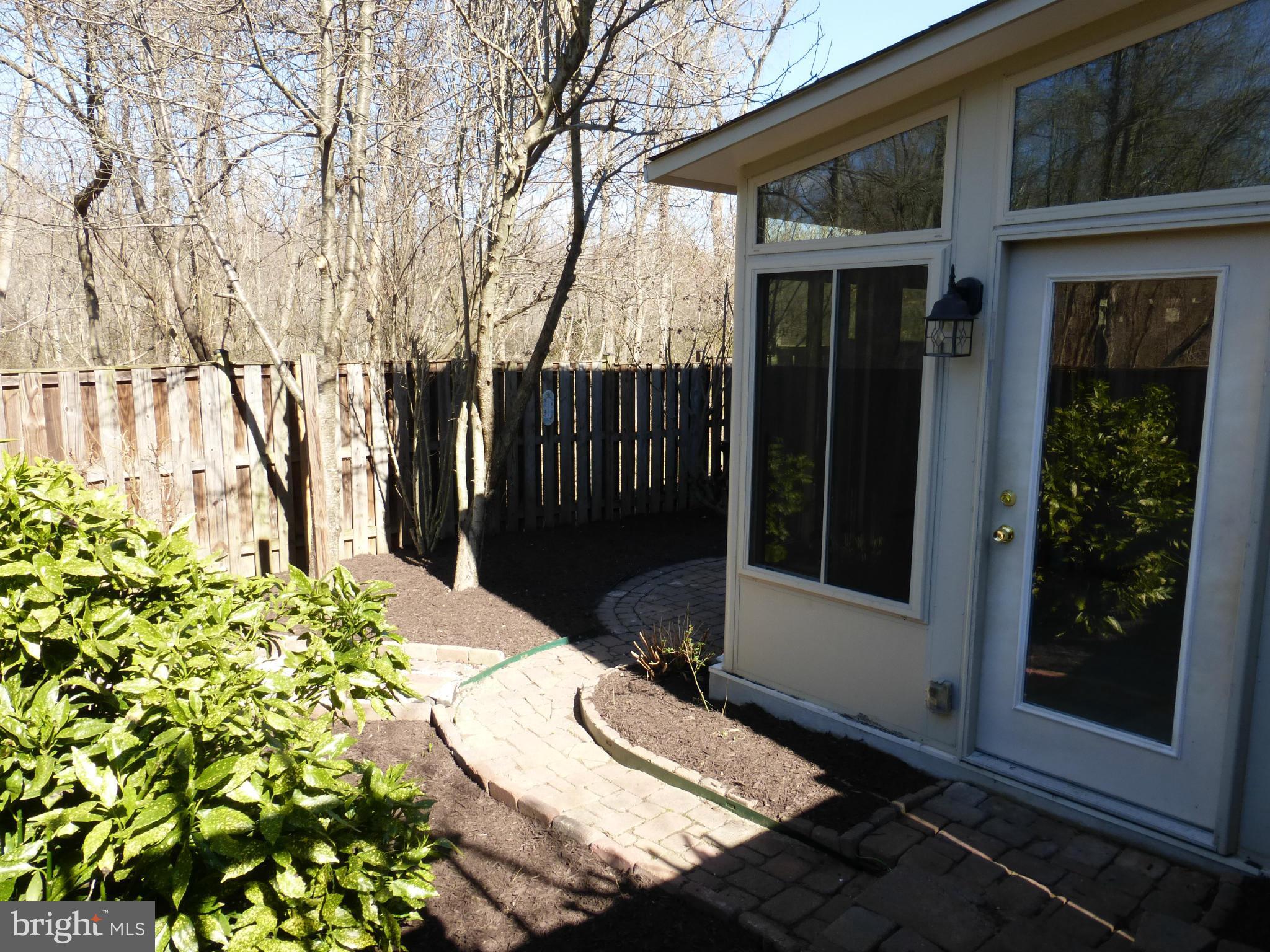 COUNTRYSIDE - Residential