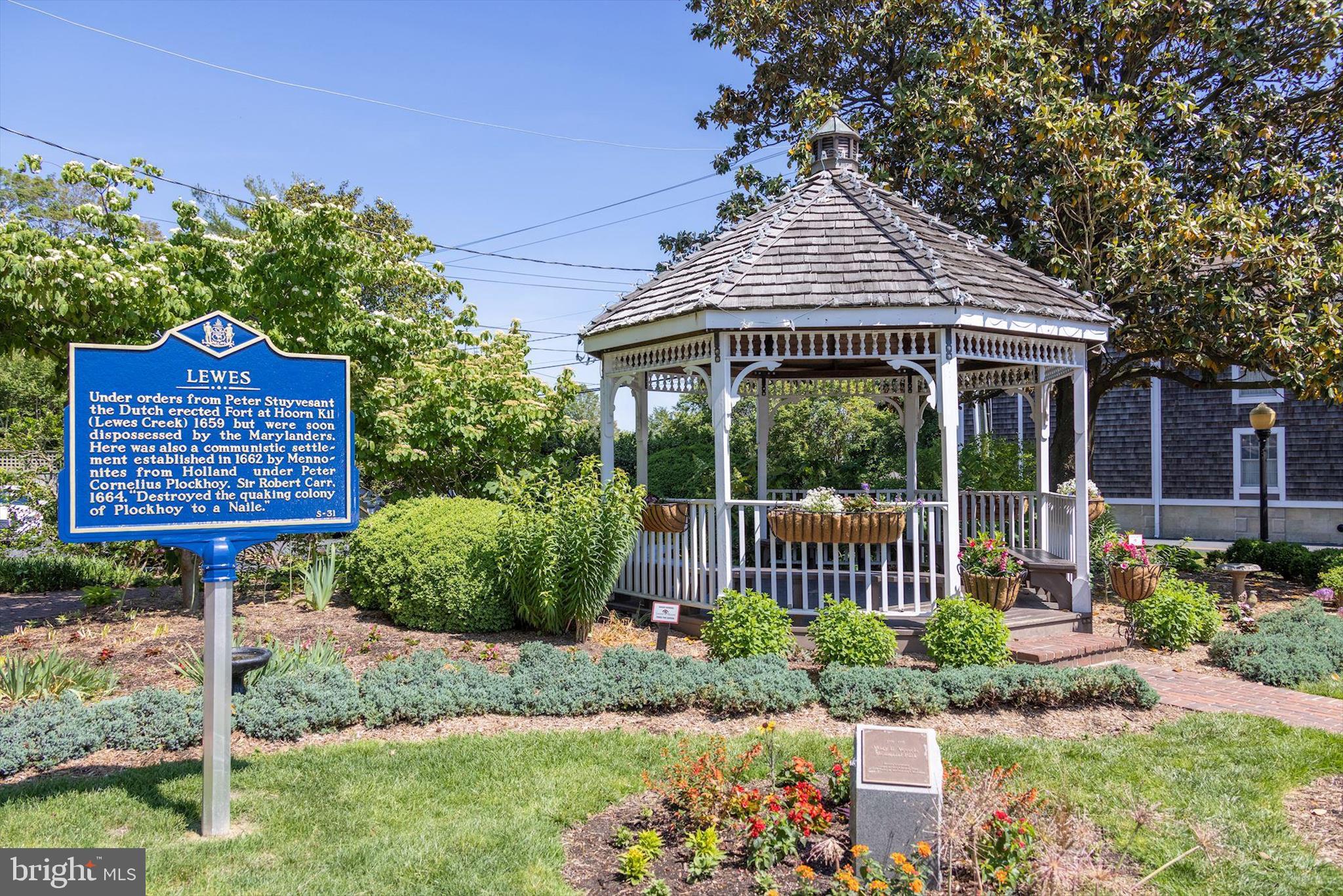 WYNDAM - Residential