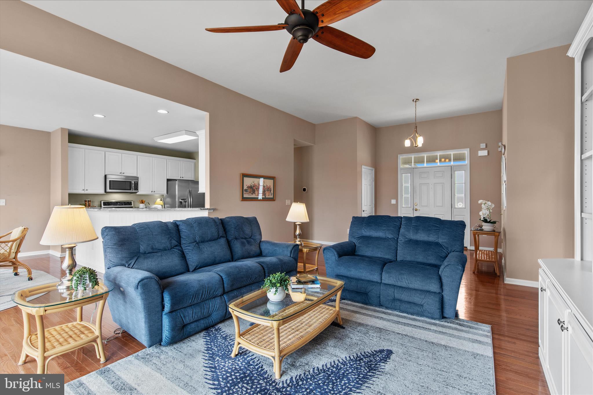 WYNDAM - Residential