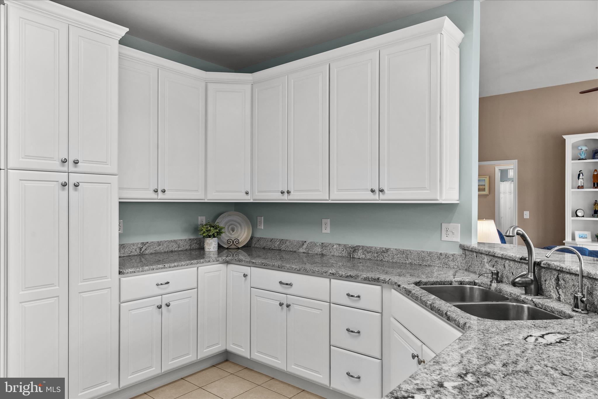 WYNDAM - Residential