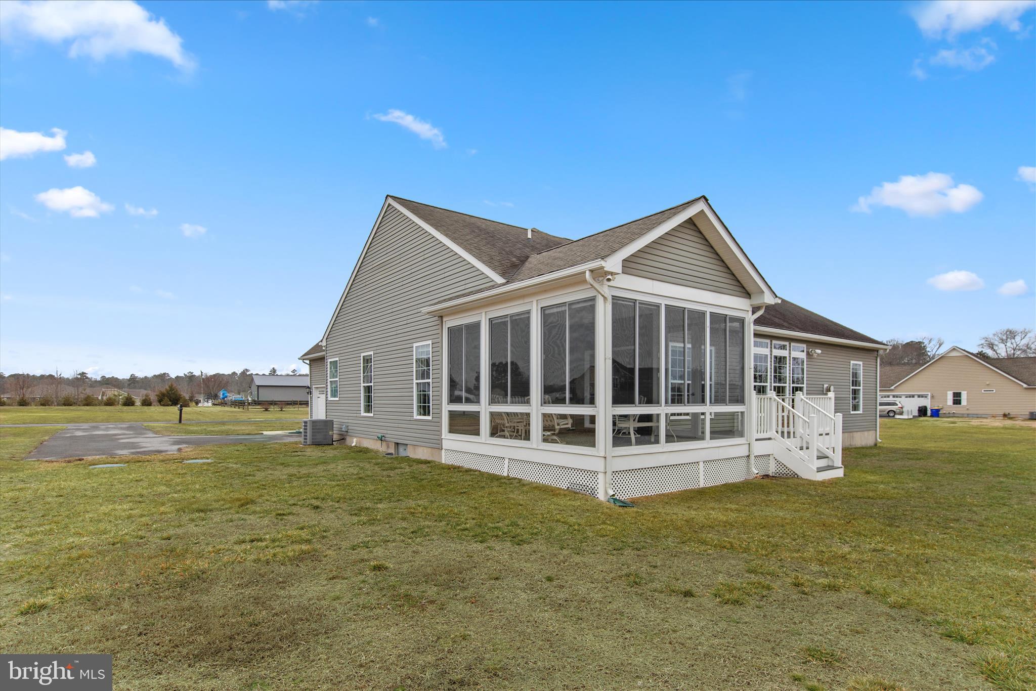 WYNDAM - Residential