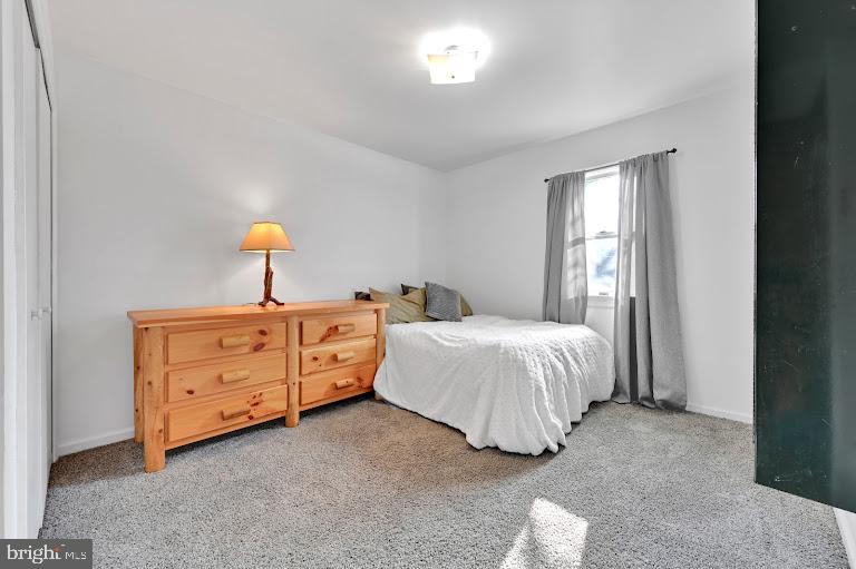 WOODLAND ACRES - Residential