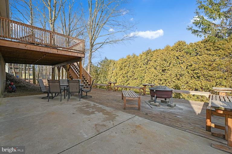 WOODLAND ACRES - Residential