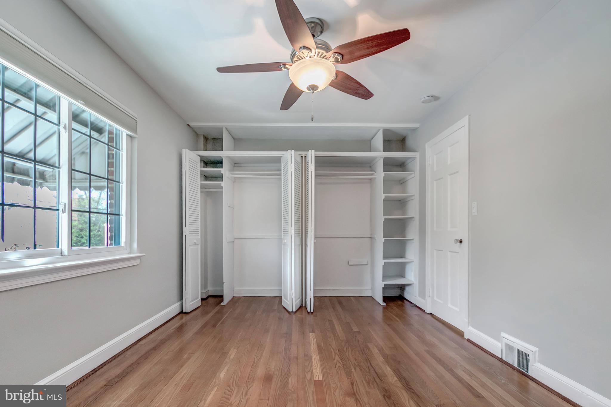 MT VERNON CONST CO - Residential Lease