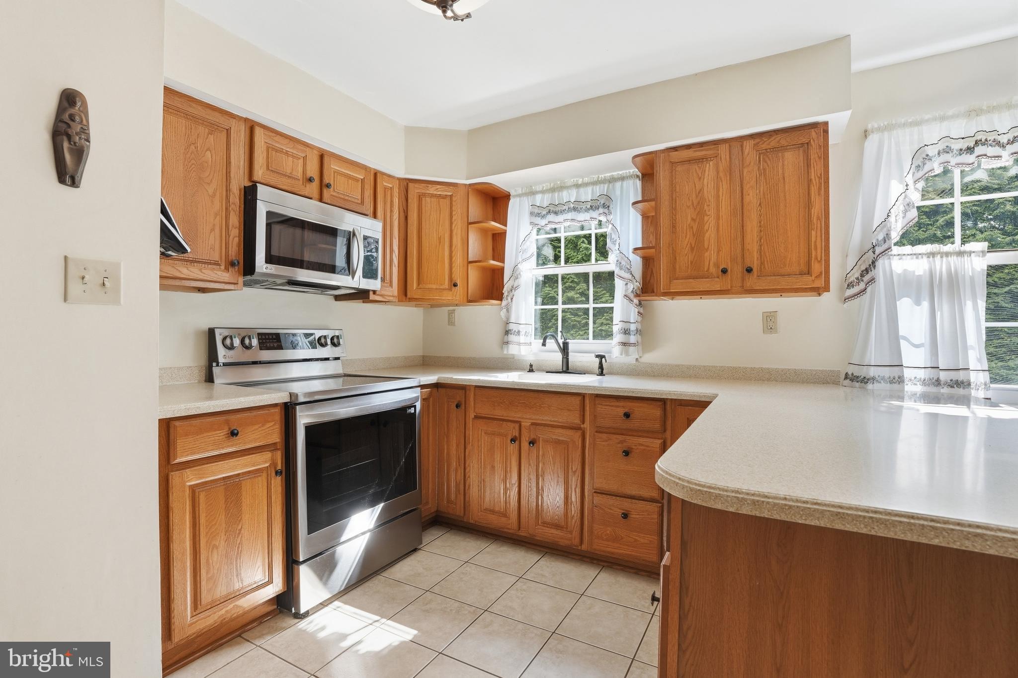 SUMMIT RIDGE - Residential