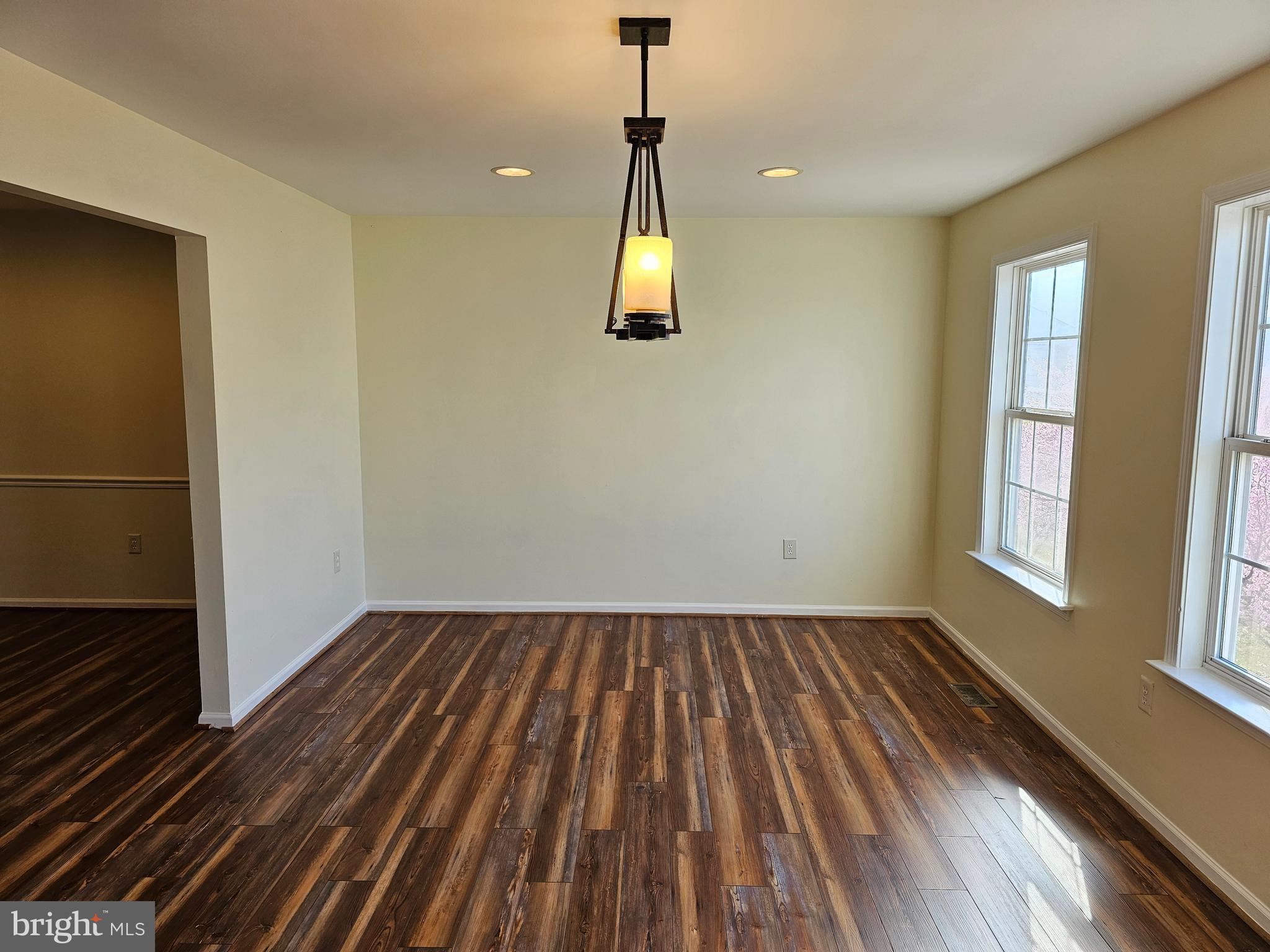 RIVERSIDE VILLAGES - Residential Lease