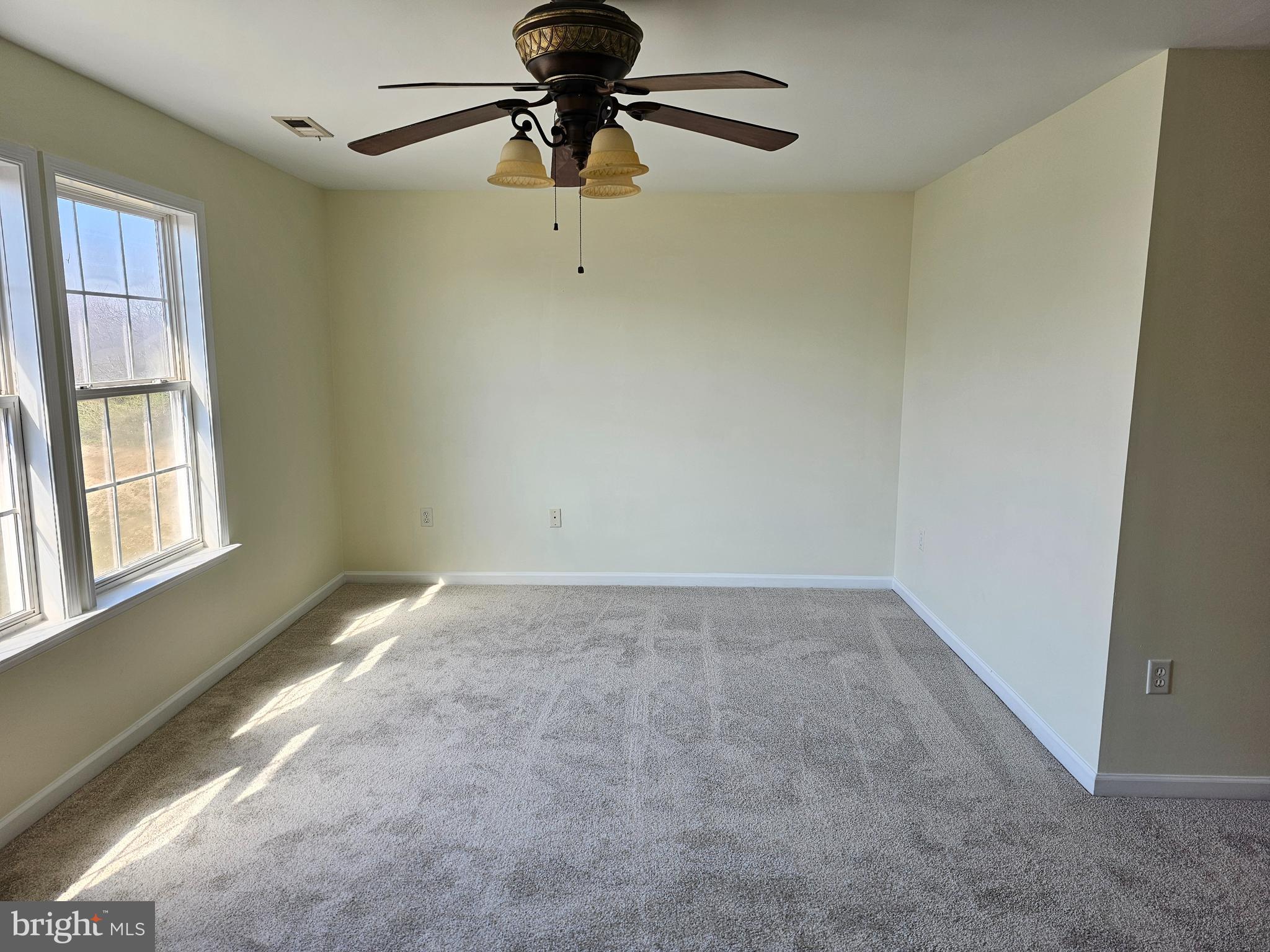 RIVERSIDE VILLAGES - Residential Lease