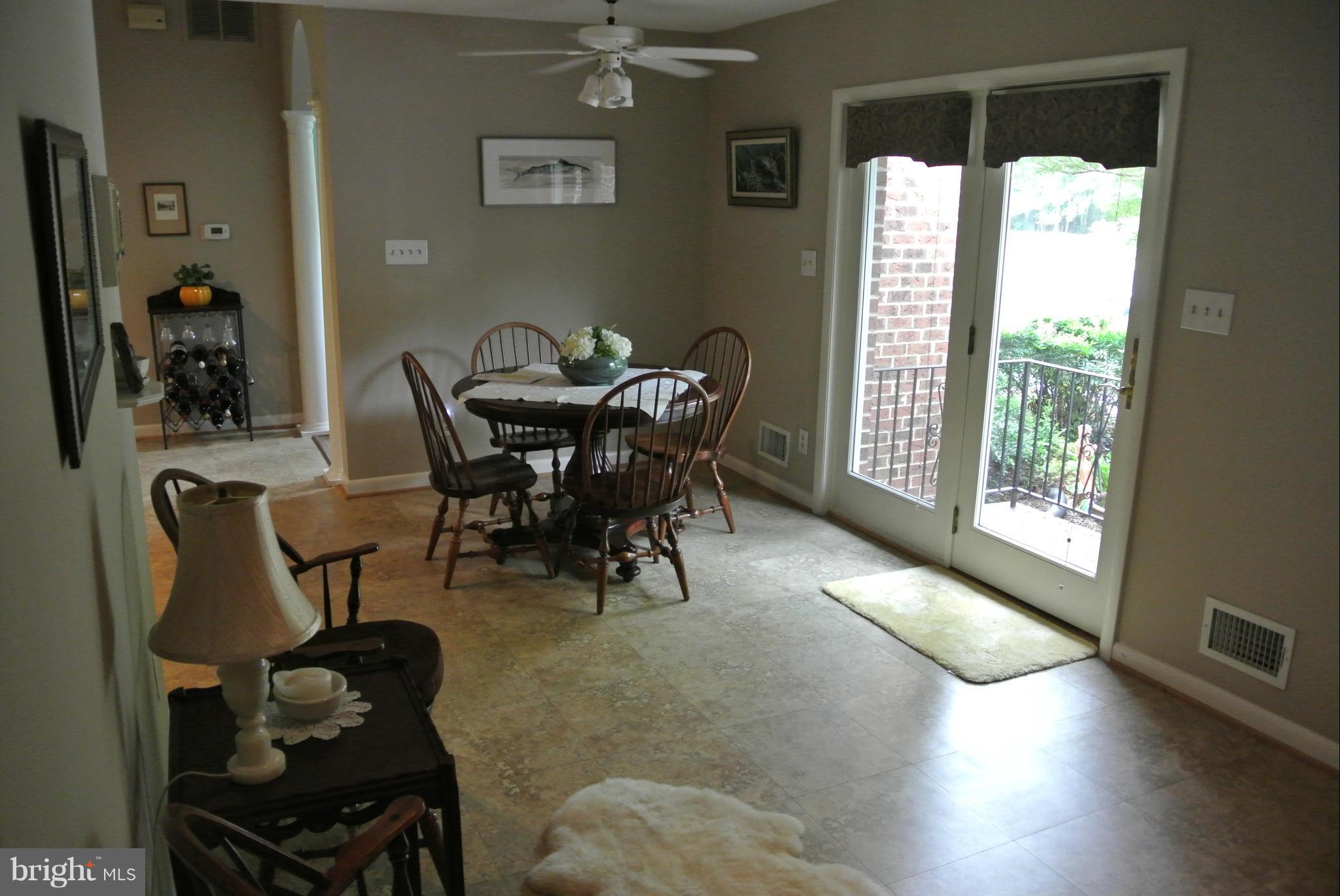 LOCUST GROVE ESTATES SUB - Residential