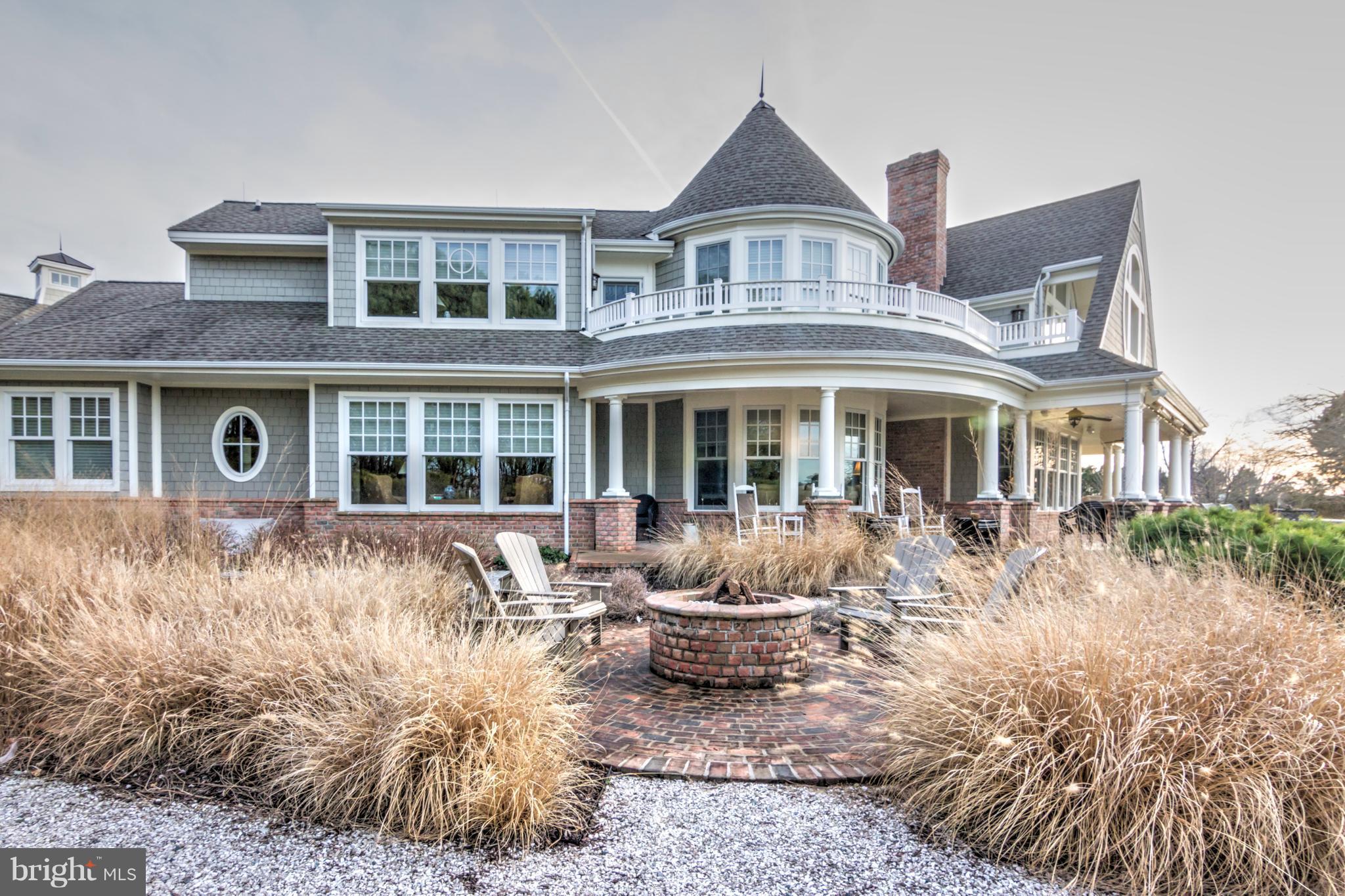 ISLAND CREEK NECK - Residential