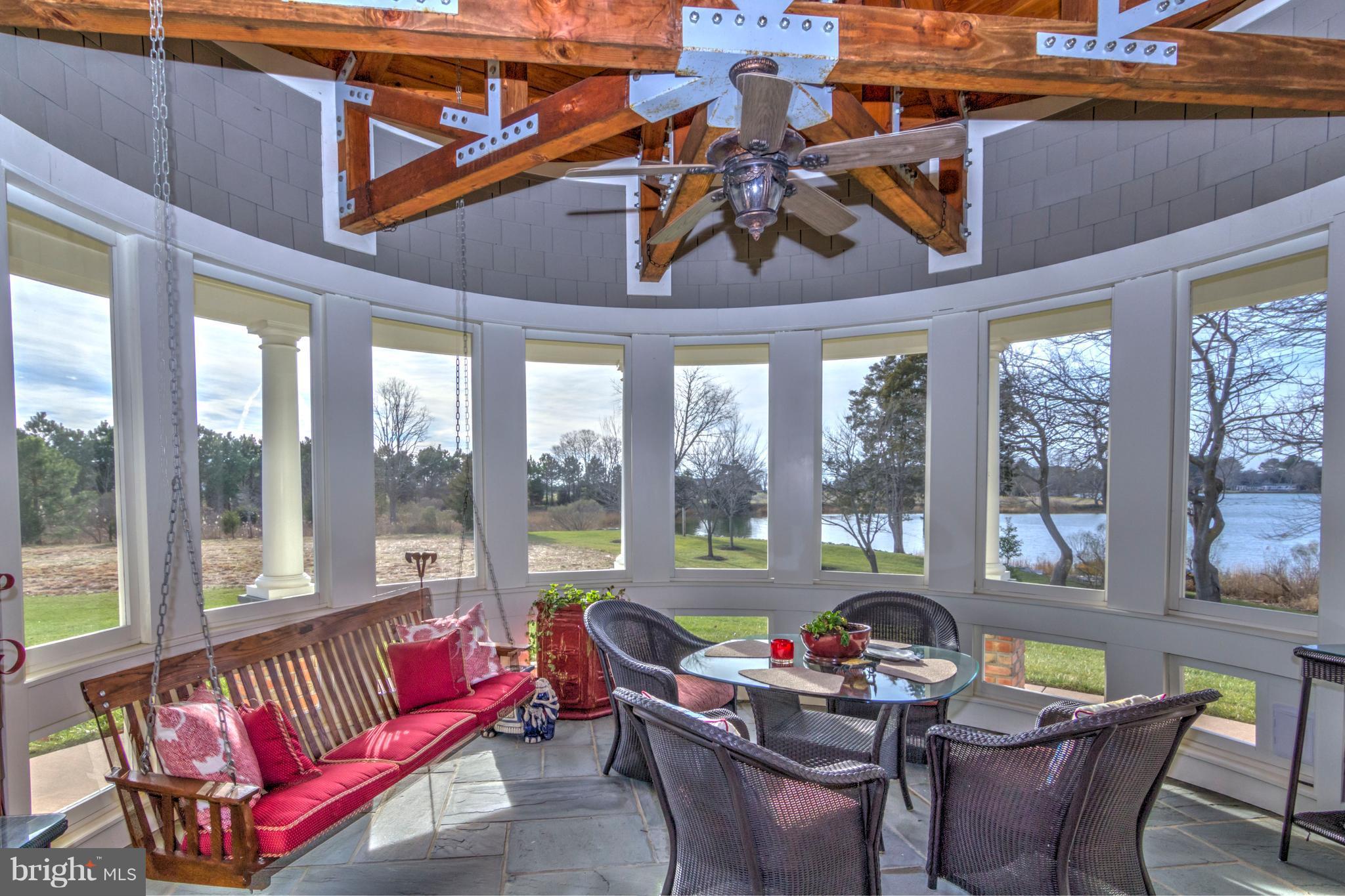 ISLAND CREEK NECK - Residential